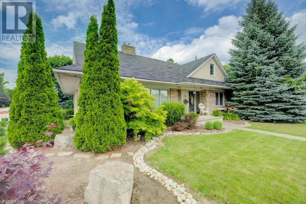16 First Street W, Elmira, Ontario  N3B 1G2 - Photo 3 - 40750661