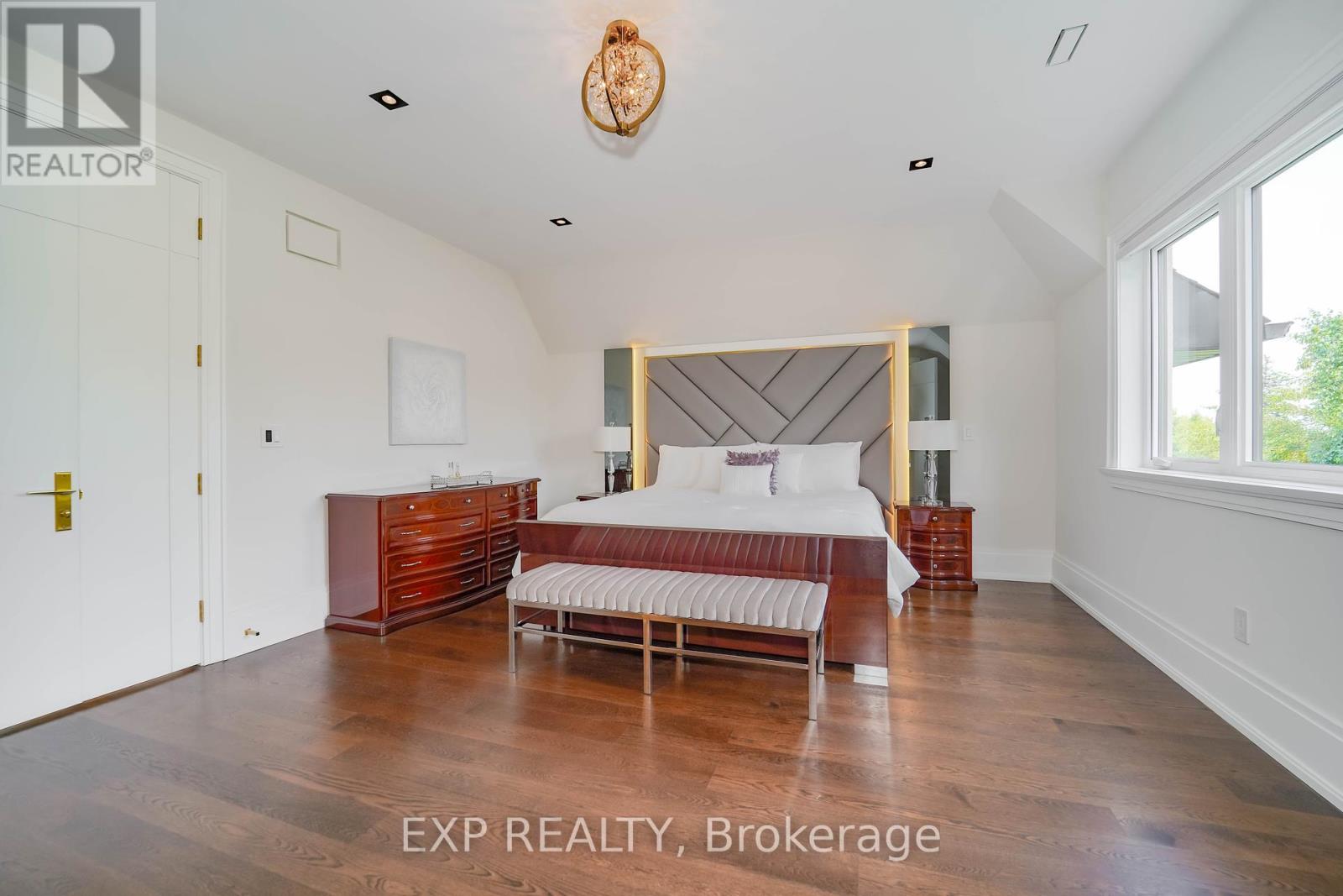 32 Athabaska Avenue, Toronto, Ontario  M2M 2T7 - Photo 20 - C12277538