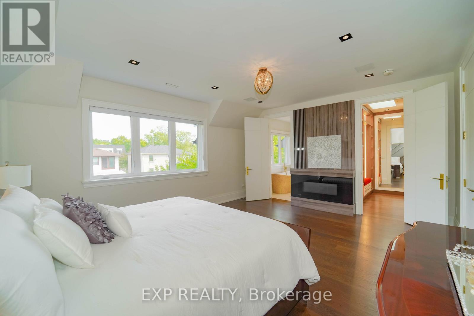 32 Athabaska Avenue, Toronto, Ontario  M2M 2T7 - Photo 22 - C12277538
