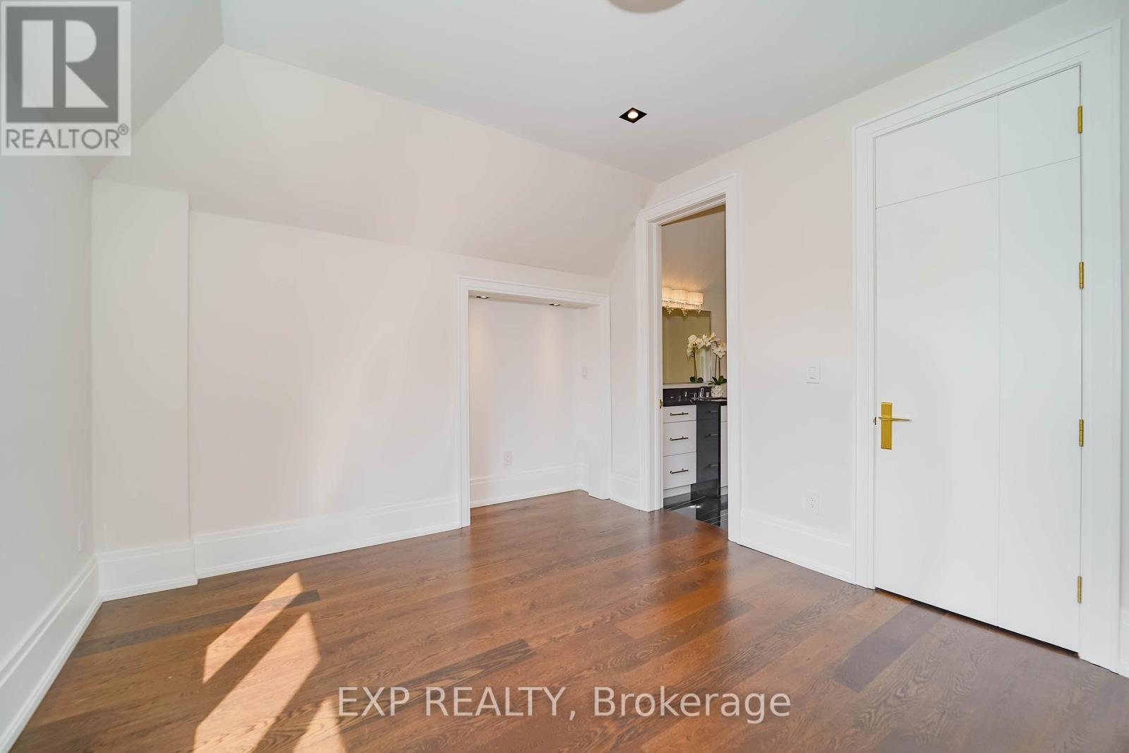 32 Athabaska Avenue, Toronto, Ontario  M2M 2T7 - Photo 35 - C12277538