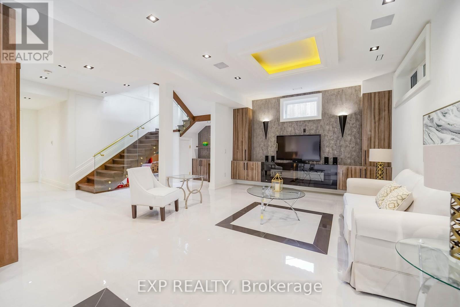 32 Athabaska Avenue, Toronto, Ontario  M2M 2T7 - Photo 41 - C12277538
