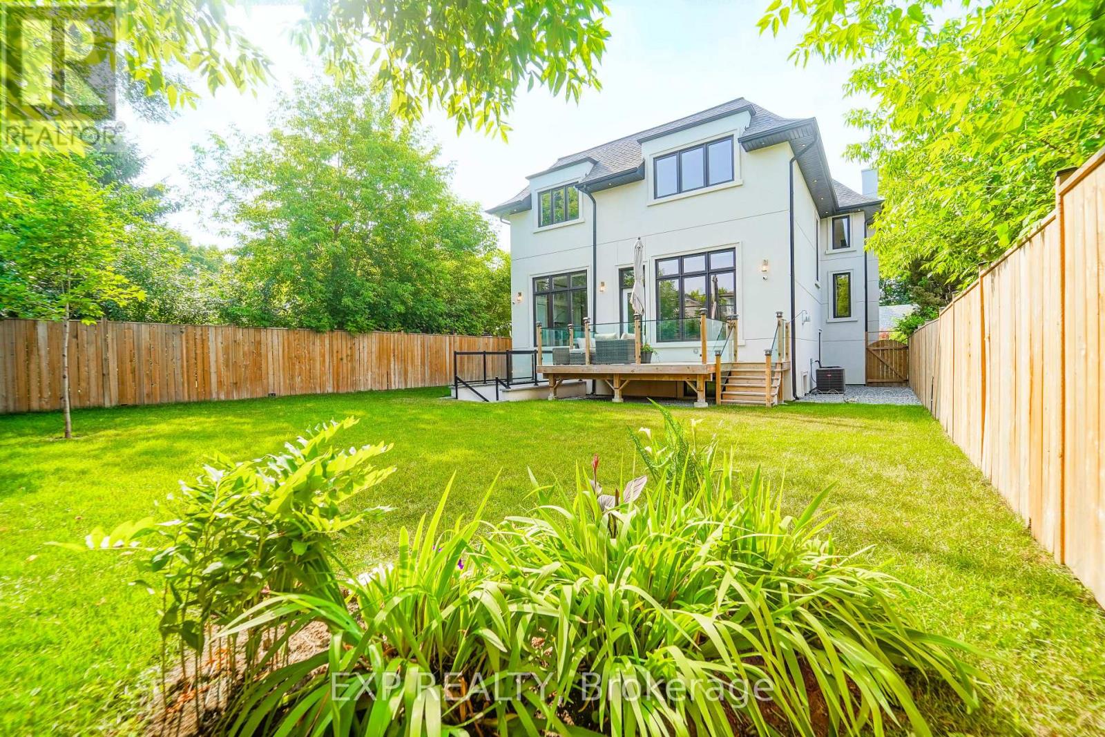 32 Athabaska Avenue, Toronto, Ontario  M2M 2T7 - Photo 50 - C12277538