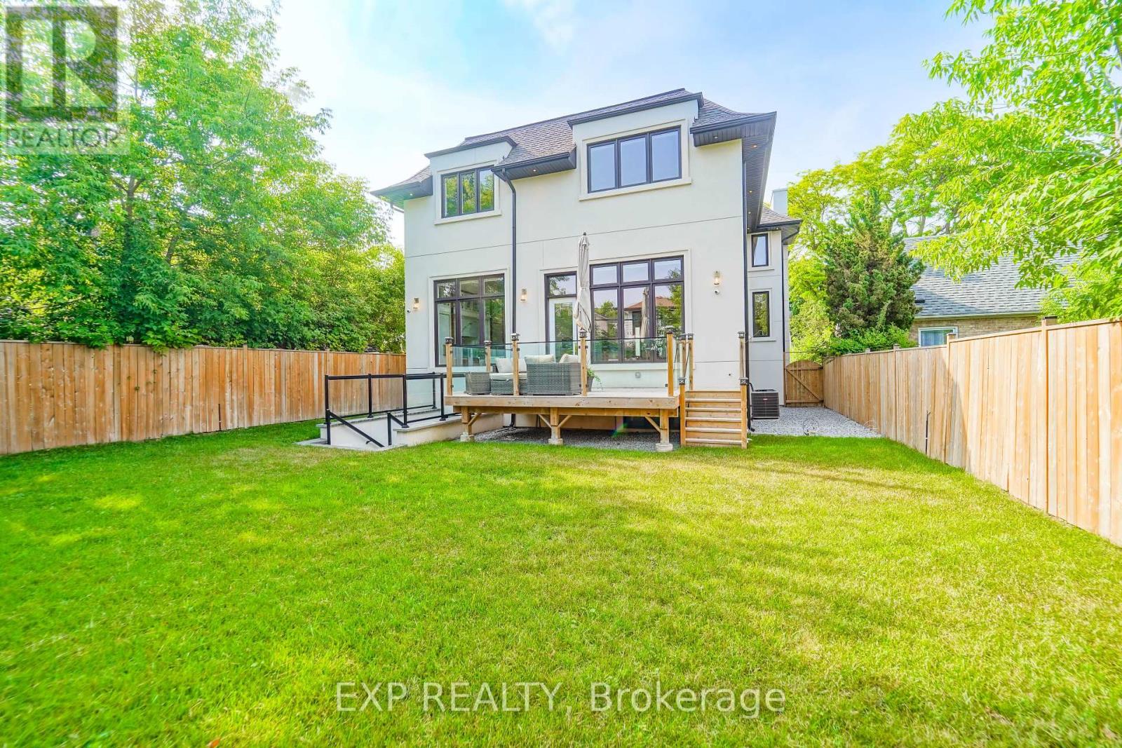 32 Athabaska Avenue, Toronto, Ontario  M2M 2T7 - Photo 49 - C12277538