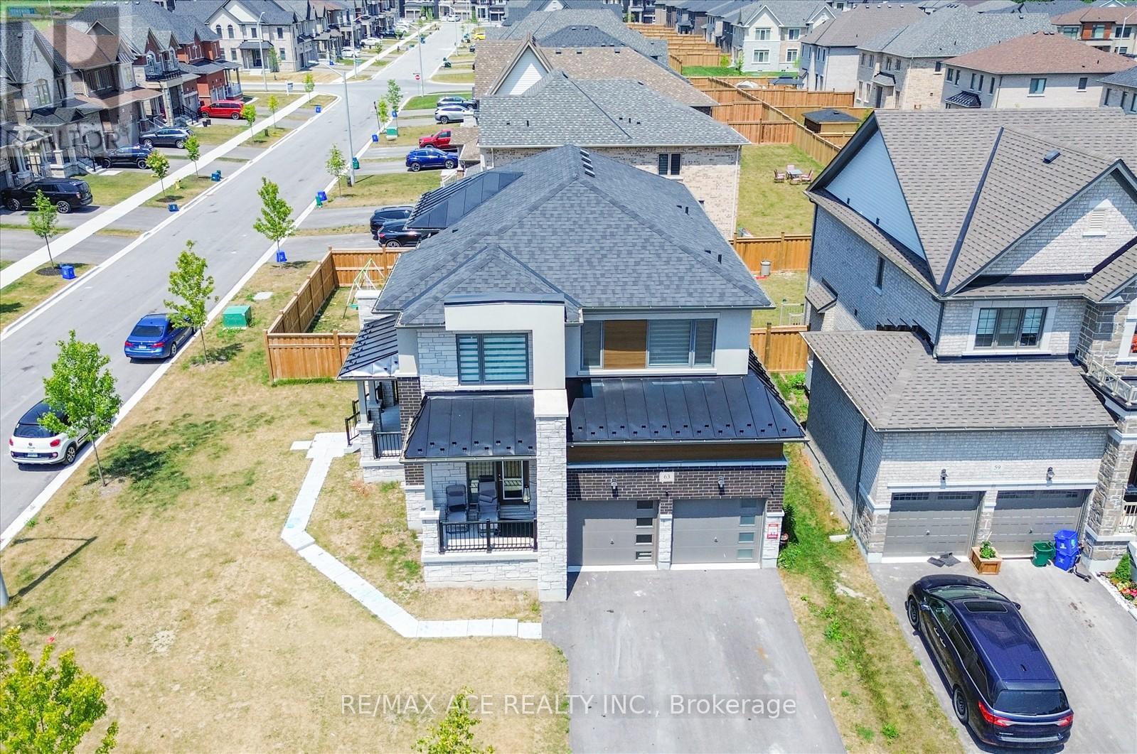 Property at 63 WAMSLEY CRESCENT image 3
