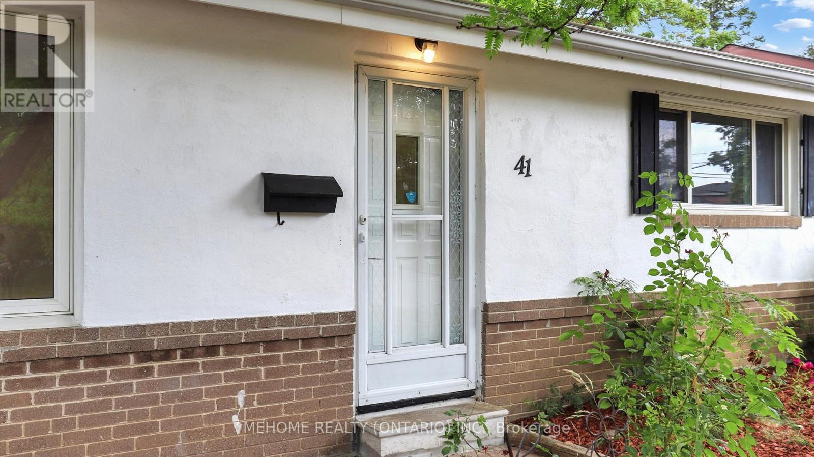 Property at 41 BELLEFONTAINE STREET image 2