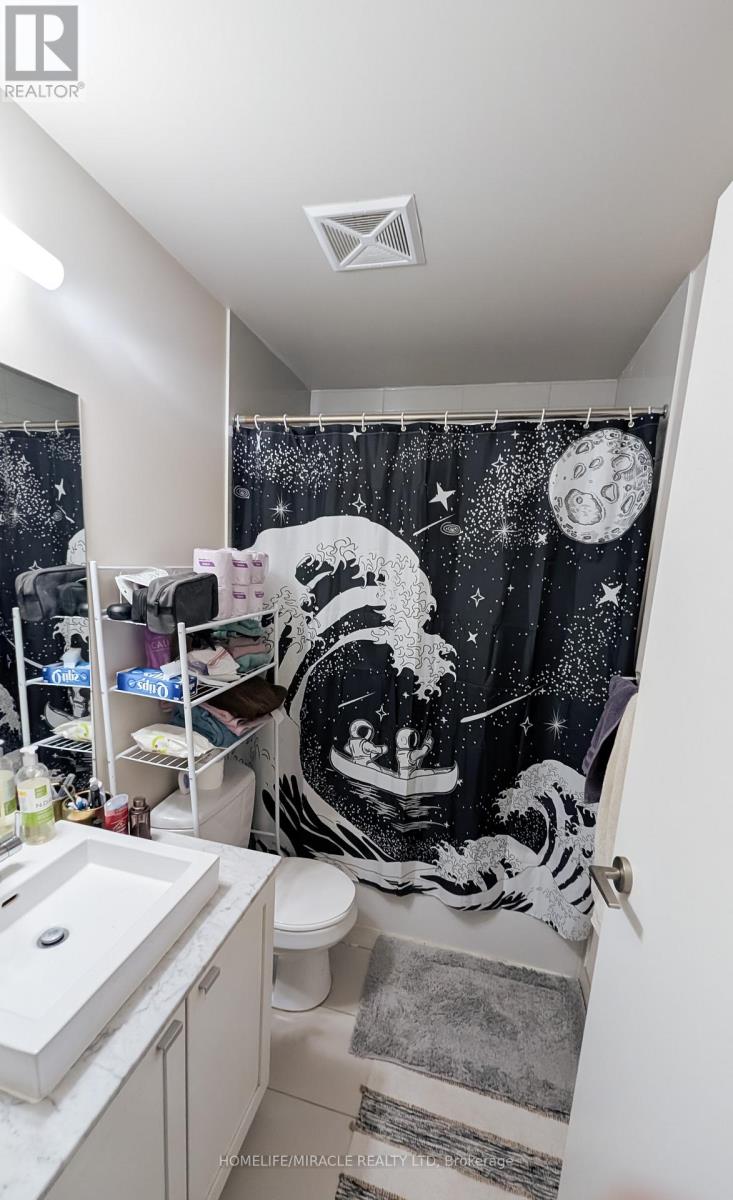 3012 - 105 The Queensway, Toronto, Ontario  M6S 5B5 - Photo 11 - W12280897