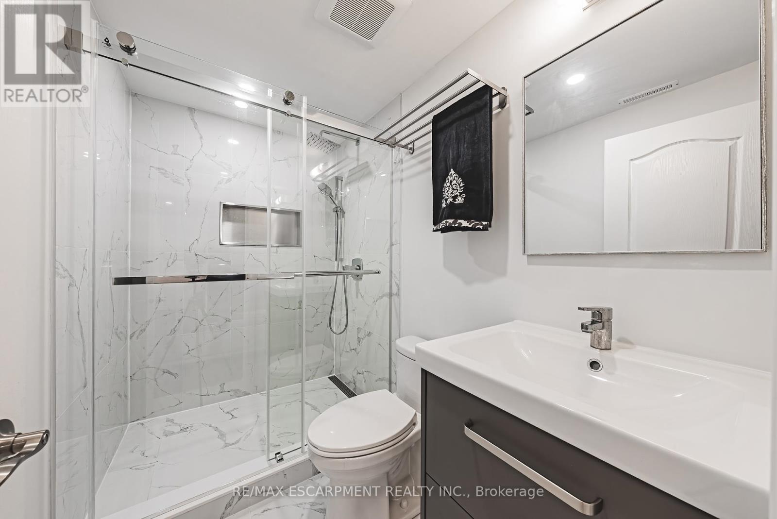 6380 Westbrook Road, Hamilton, Ontario  L0R 1E0 - Photo 42 - X12280936