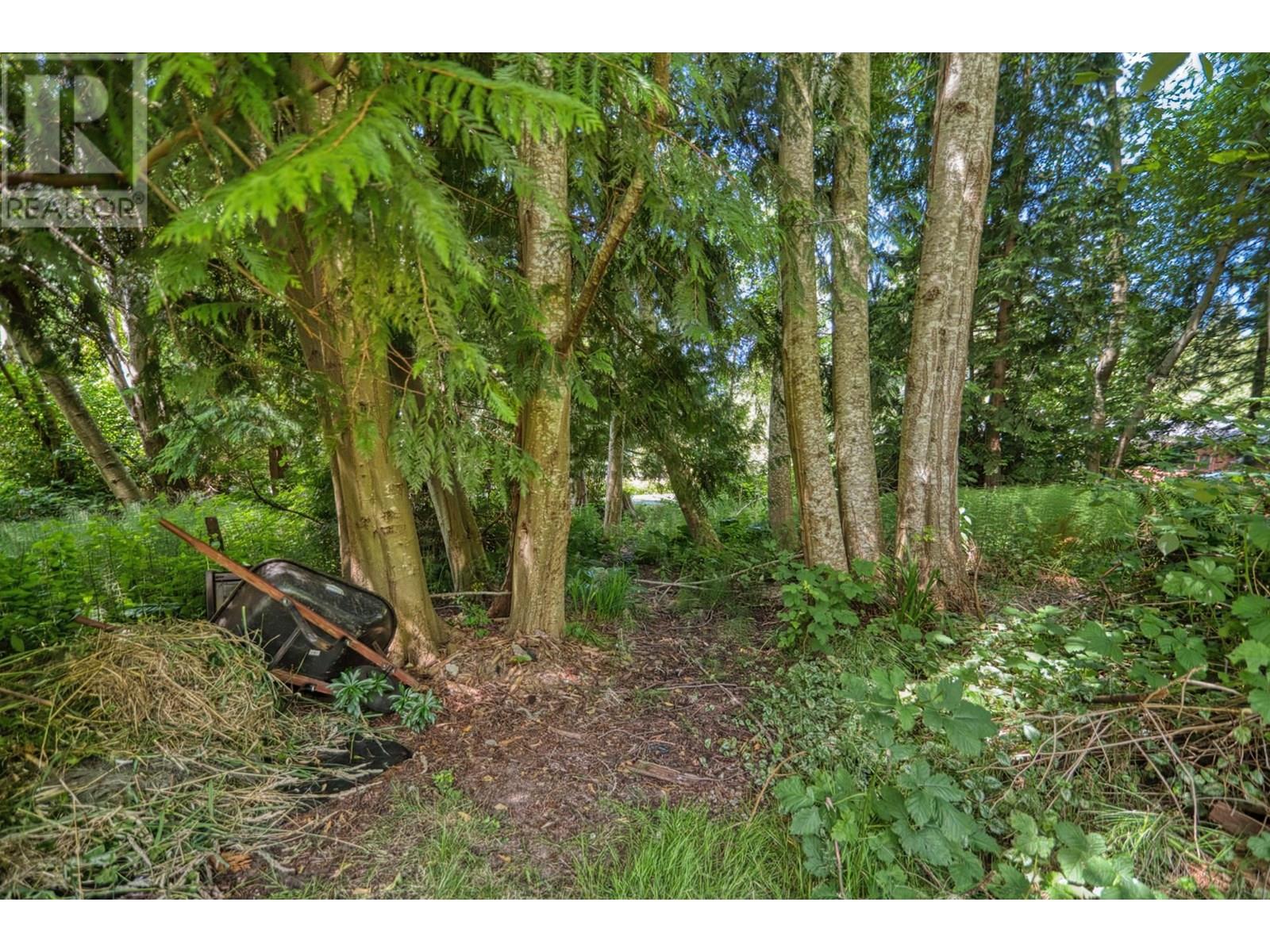 8200 Redrooffs Road, Halfmoon Bay, British Columbia  V7Z 1E2 - Photo 29 - R3026186