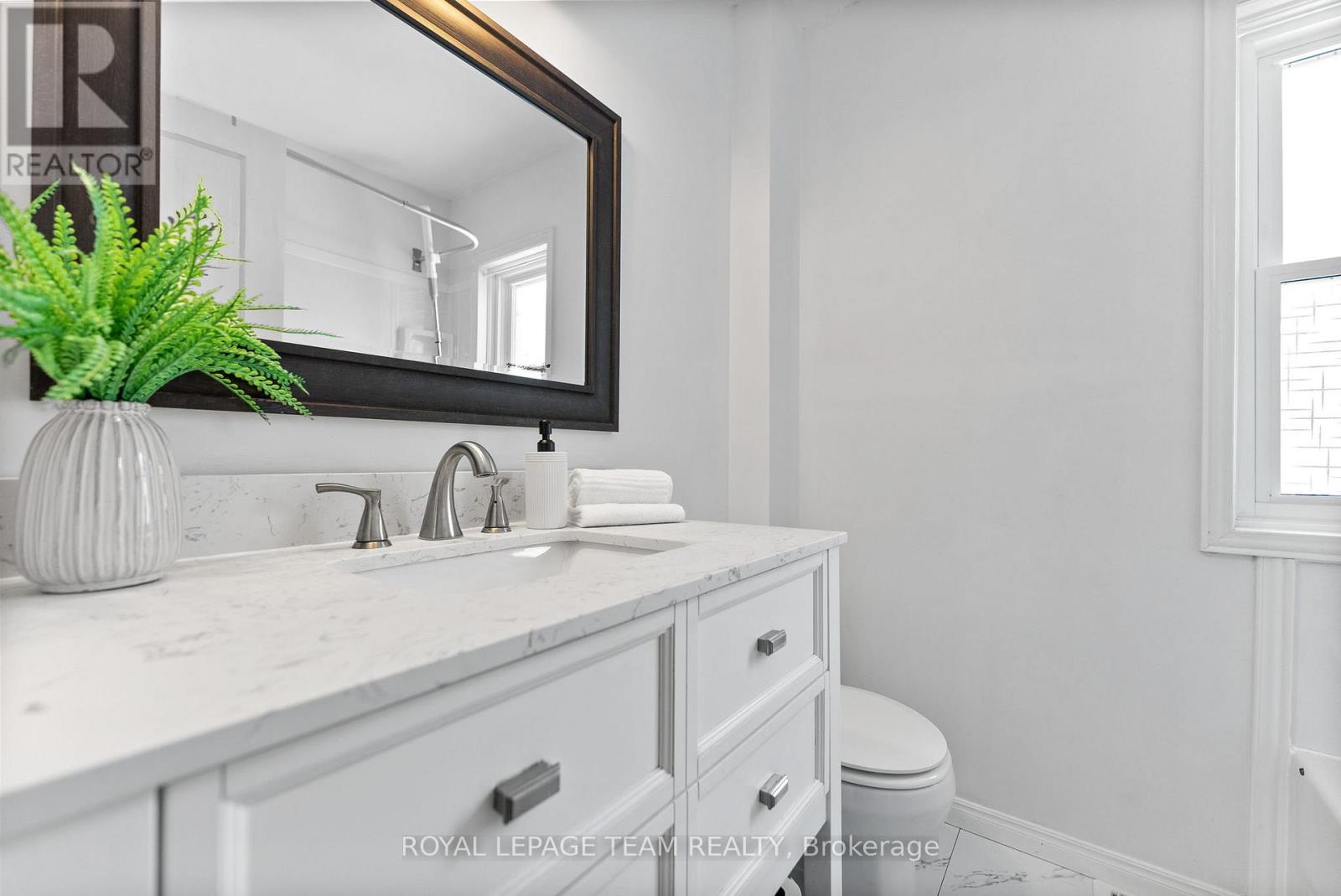 253 Mclean Street, Renfrew, Ontario  K7V 1A9 - Photo 16 - X12078267