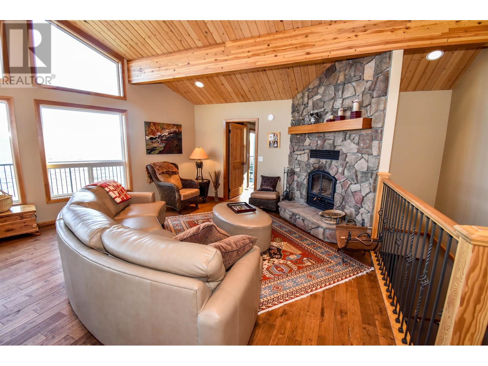 38537 Driftwood Drive, Burns Lake, British Columbia  V0J 1E2 - Photo 4 - R2974748