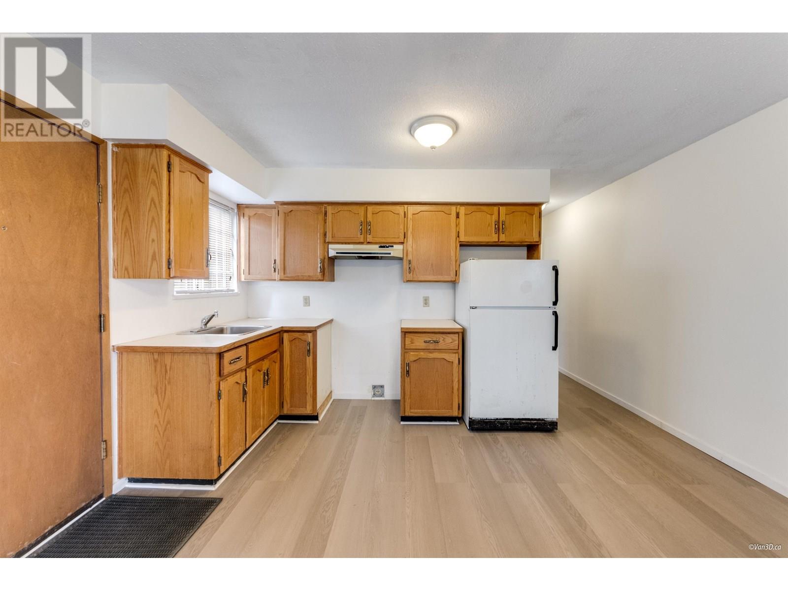 7769 10th Avenue, Burnaby, British Columbia  V3N 2S2 - Photo 25 - R3001886