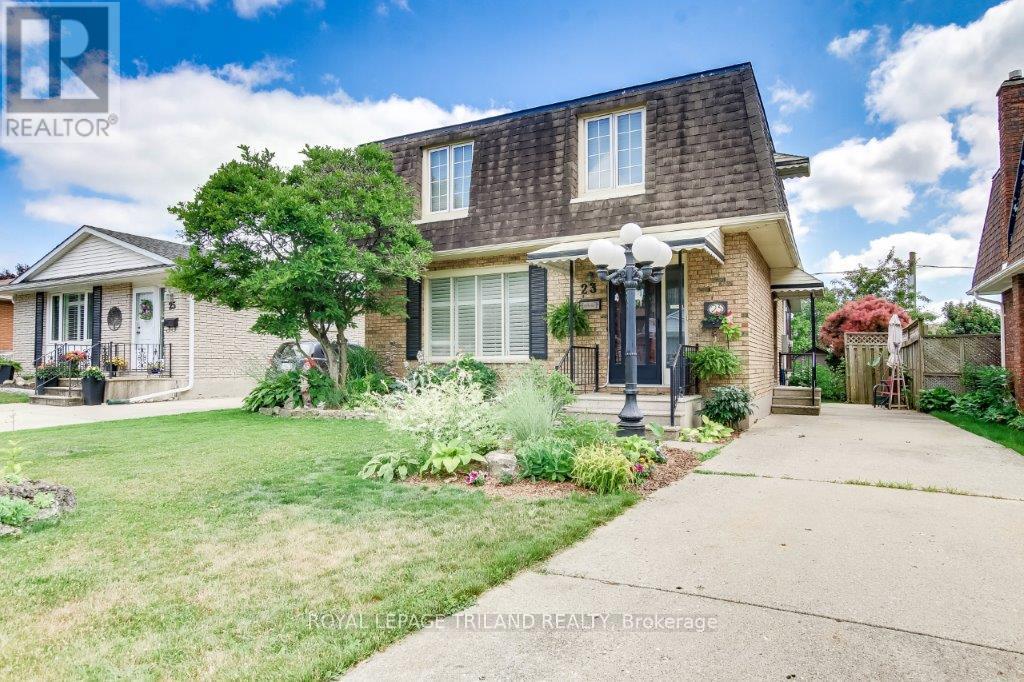 23 Dyer Street, St. Thomas, Ontario  N5R 5K2 - Photo 1 - X12281008