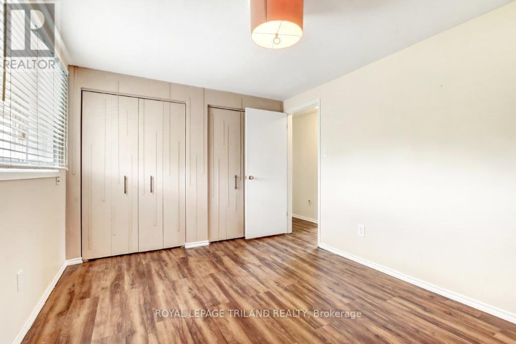 23 Dyer Street, St. Thomas, Ontario  N5R 5K2 - Photo 17 - X12281008