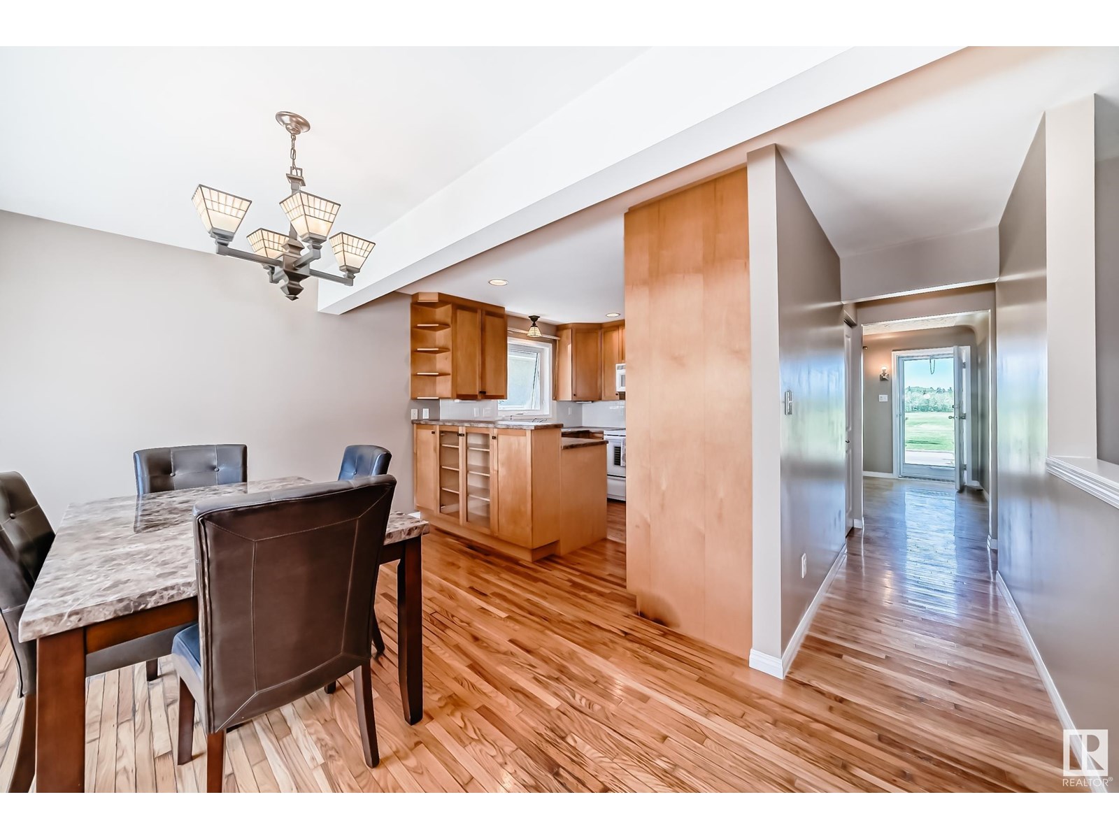 Property at 6615 88 ST NW image 2