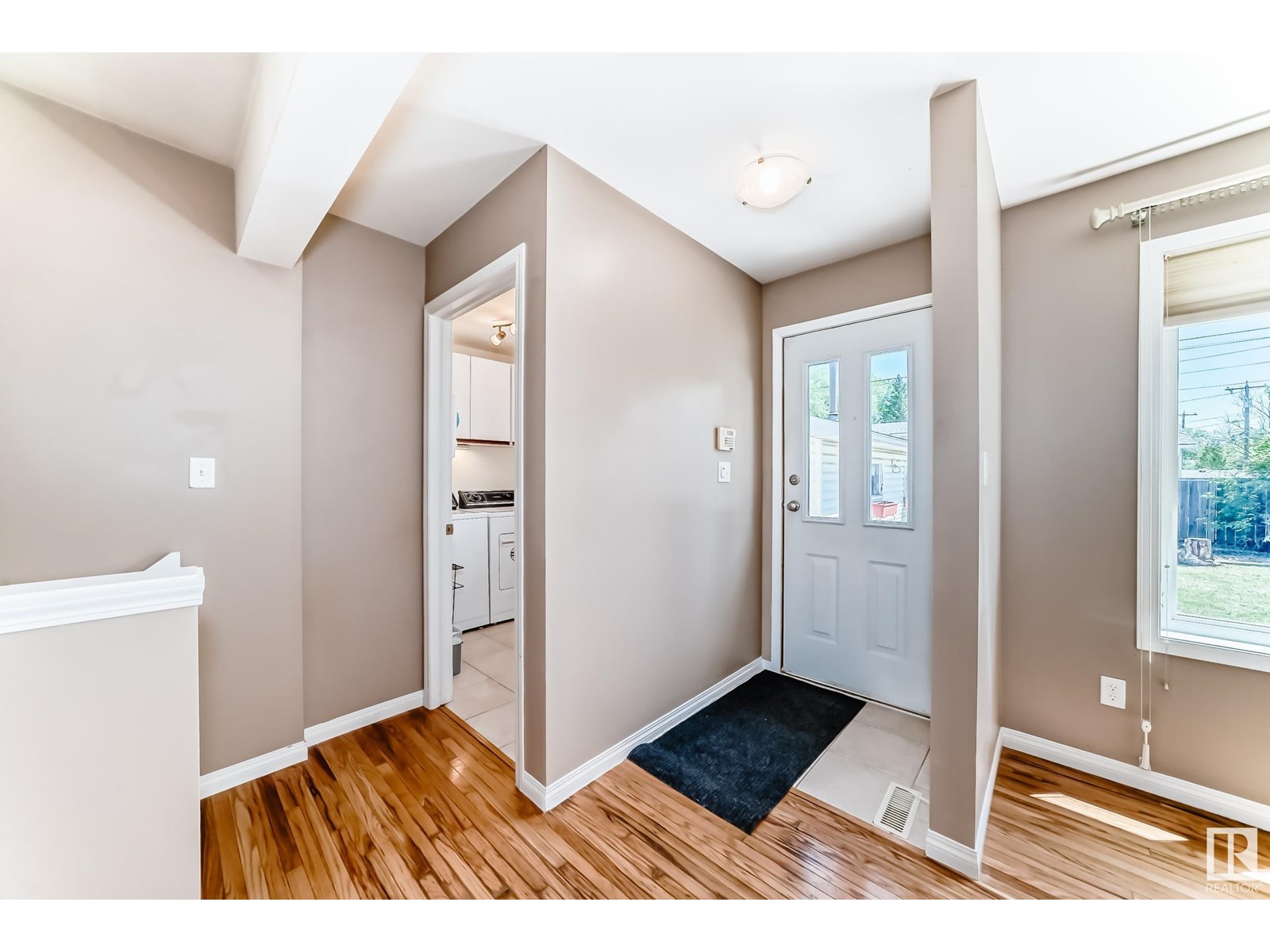 Property at 6615 88 ST NW image 5