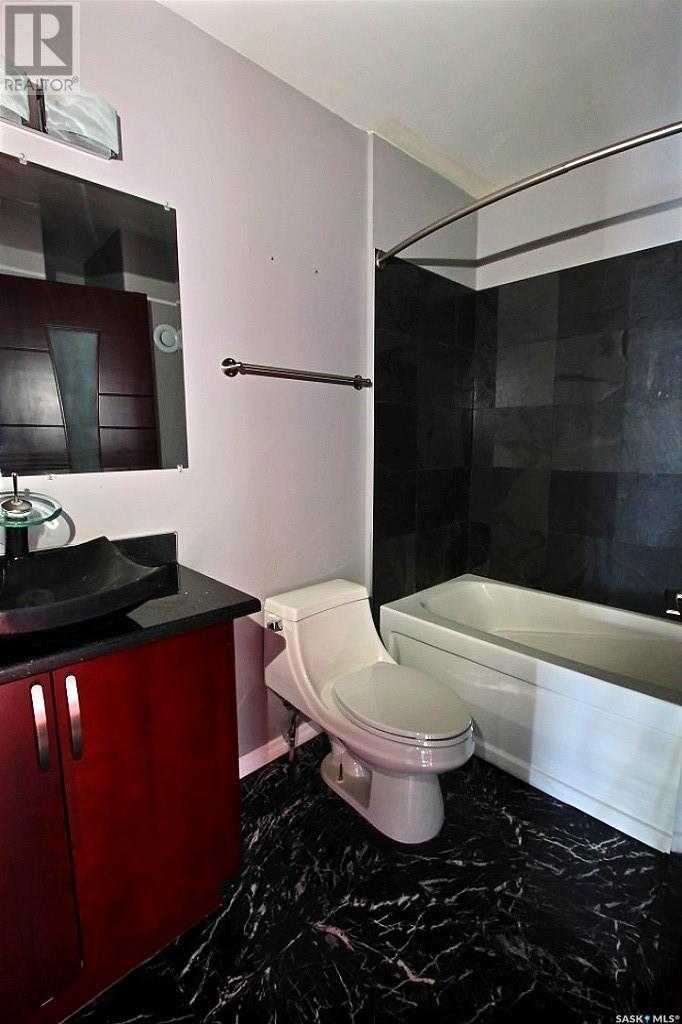 201 10th Street E, Prince Albert, Saskatchewan  S6V 0Y8 - Photo 8 - SK012370