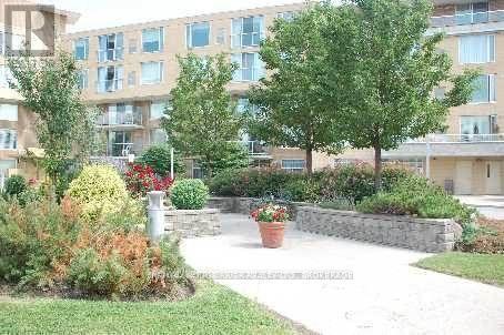 504 - 452 Scarborough Golf Club Road, Toronto, Ontario  M1G 1H1 - Photo 1 - E12279915