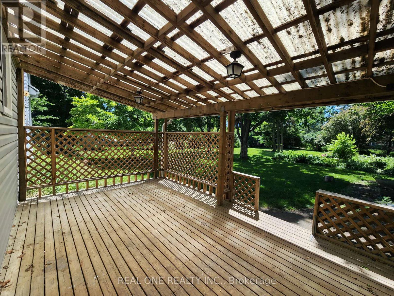 9 Erlane Avenue, Markham, Ontario  L3P 1C8 - Photo 16 - N12280977