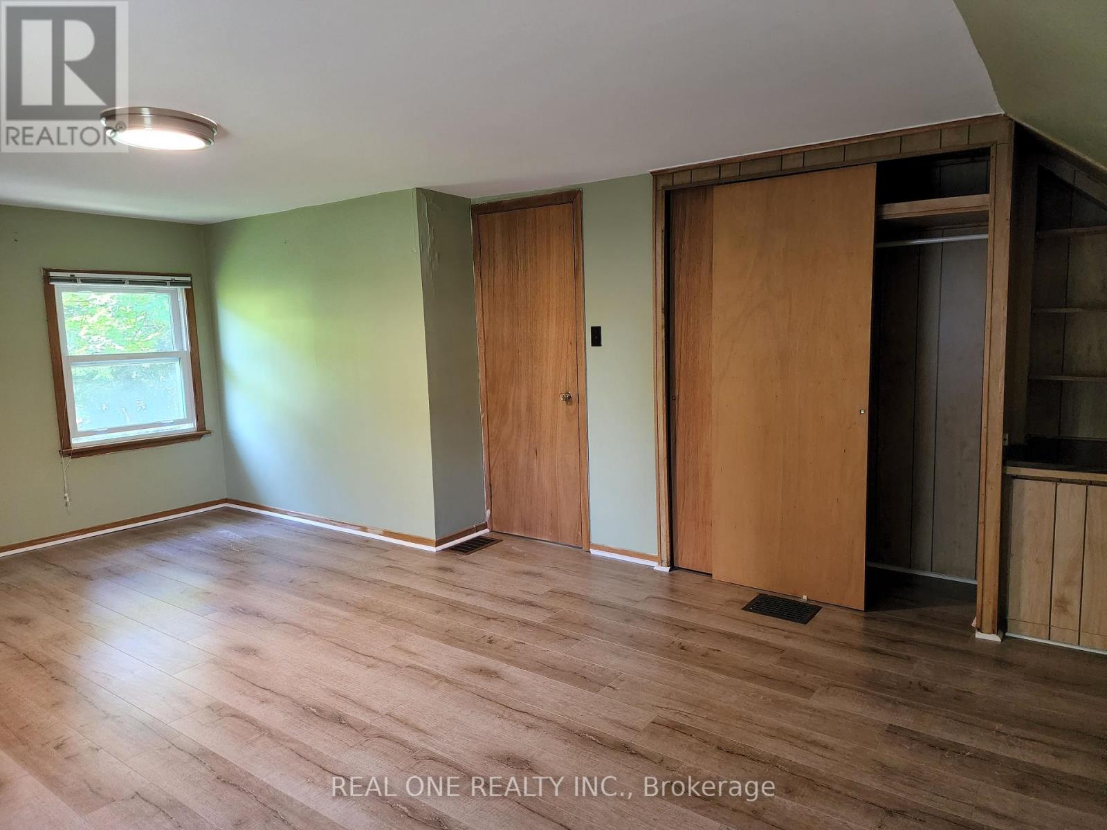 9 Erlane Avenue, Markham, Ontario  L3P 1C8 - Photo 9 - N12280977