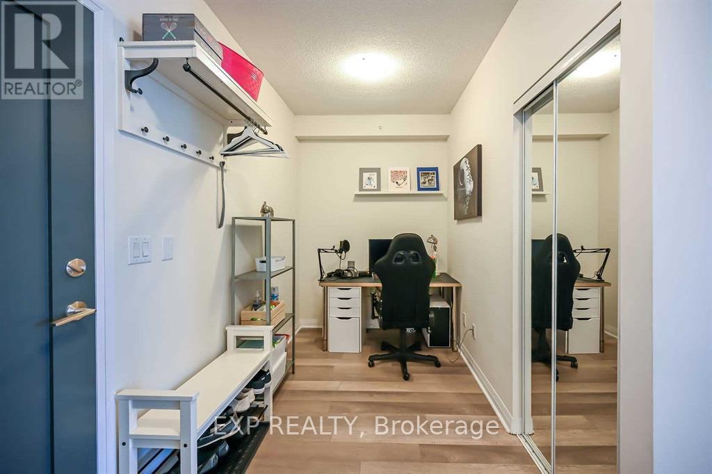 1305 - 5025 Four Springs Avenue, Mississauga, Ontario  L5R 0G5 - Photo 3 - W12281014