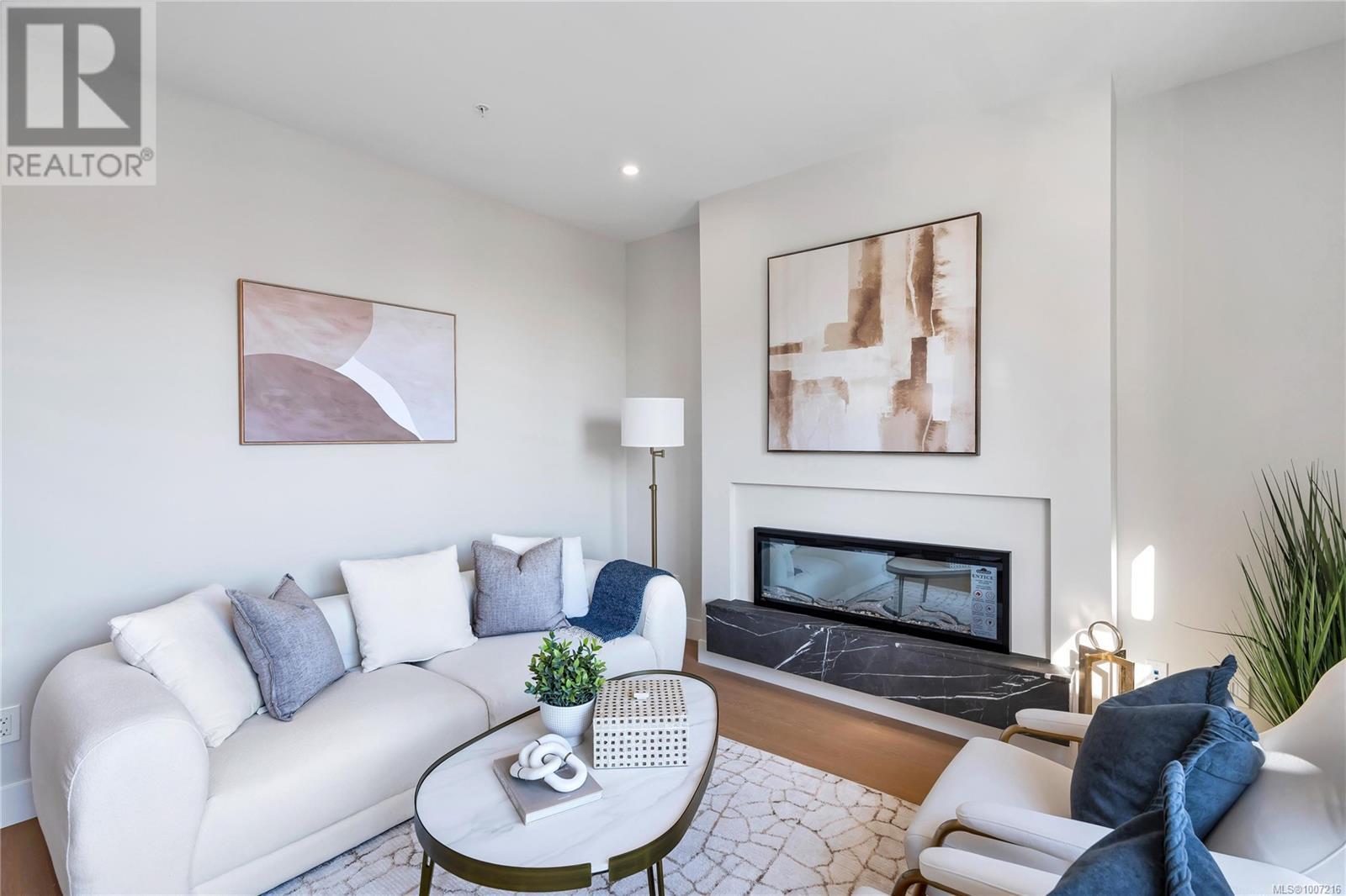 Property at 13 2590 Penrhyn St image 2