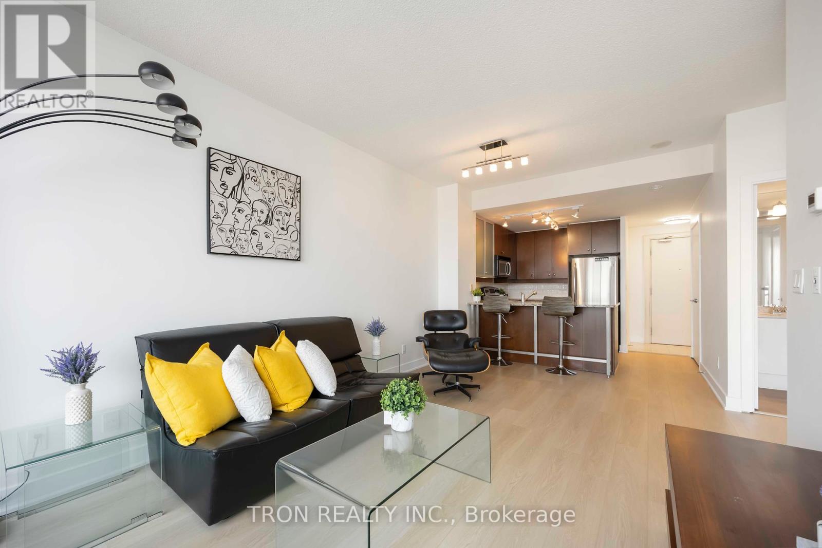 1905 - 438 King Street W, Toronto, Ontario  M5V 3T9 - Photo 15 - C12280725