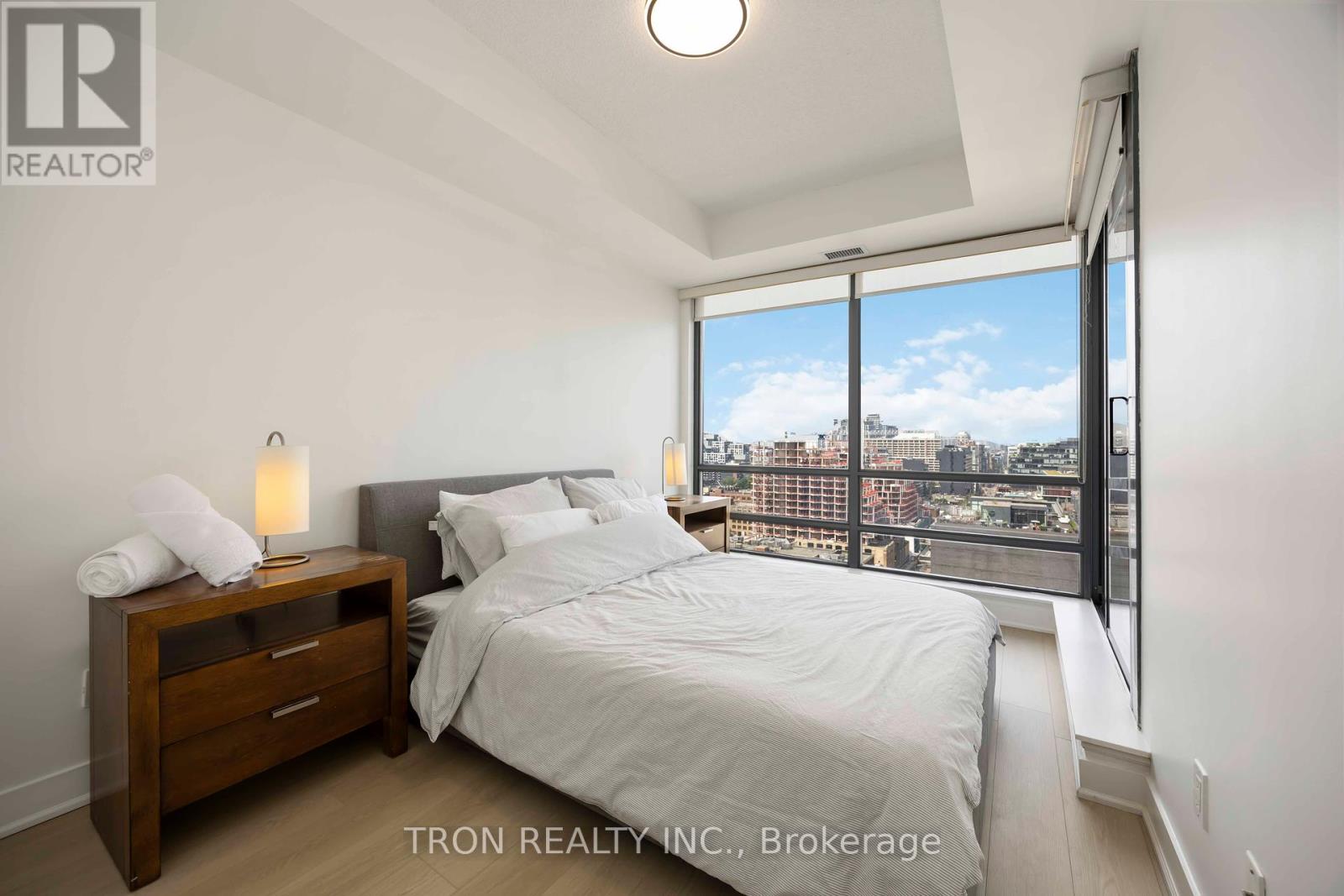 1905 - 438 King Street W, Toronto, Ontario  M5V 3T9 - Photo 22 - C12280725