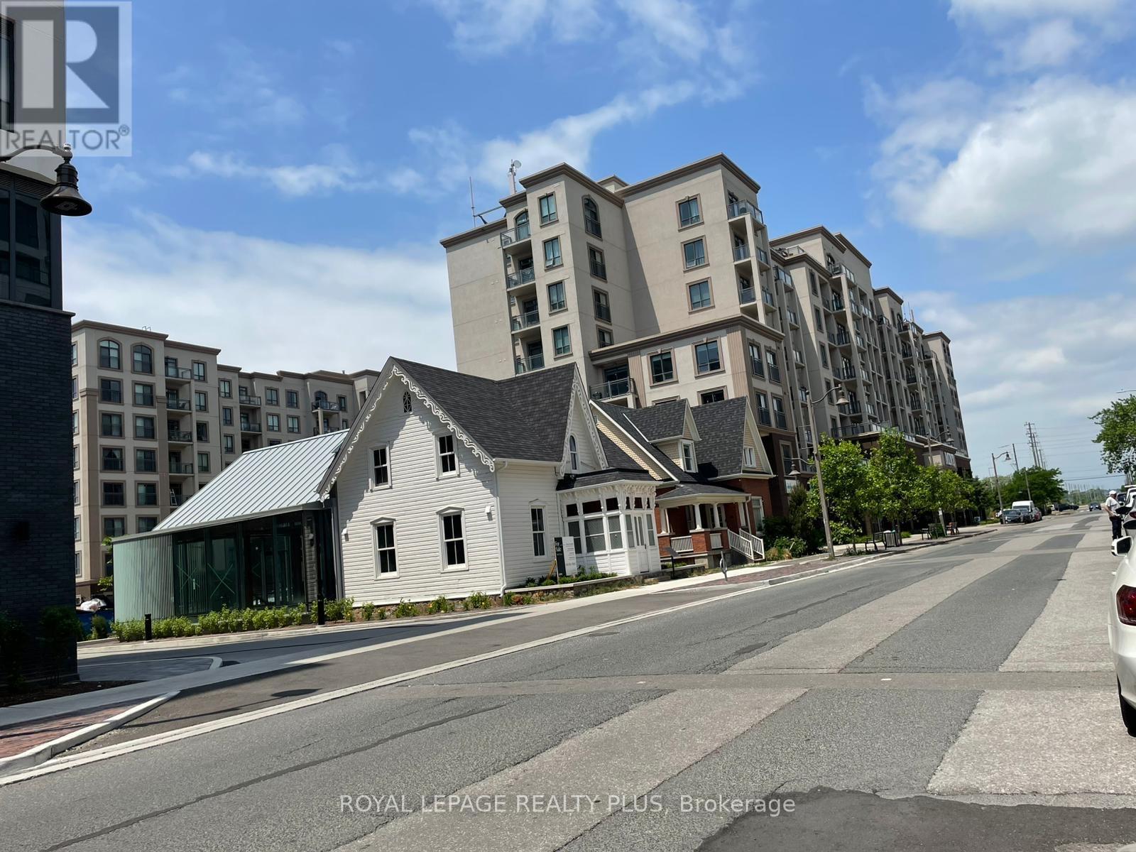 109 - 2486 Old Bronte Road, Oakville, Ontario  L6M 4J2 - Photo 4 - W12280058