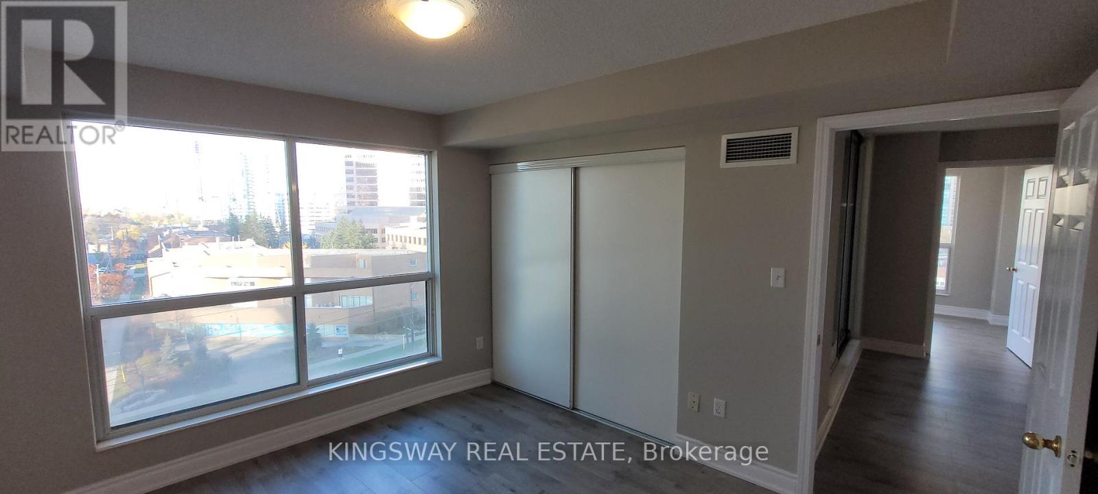 812 - 7 Lorraine Drive, Toronto, Ontario  M2N 7H2 - Photo 11 - C12281035