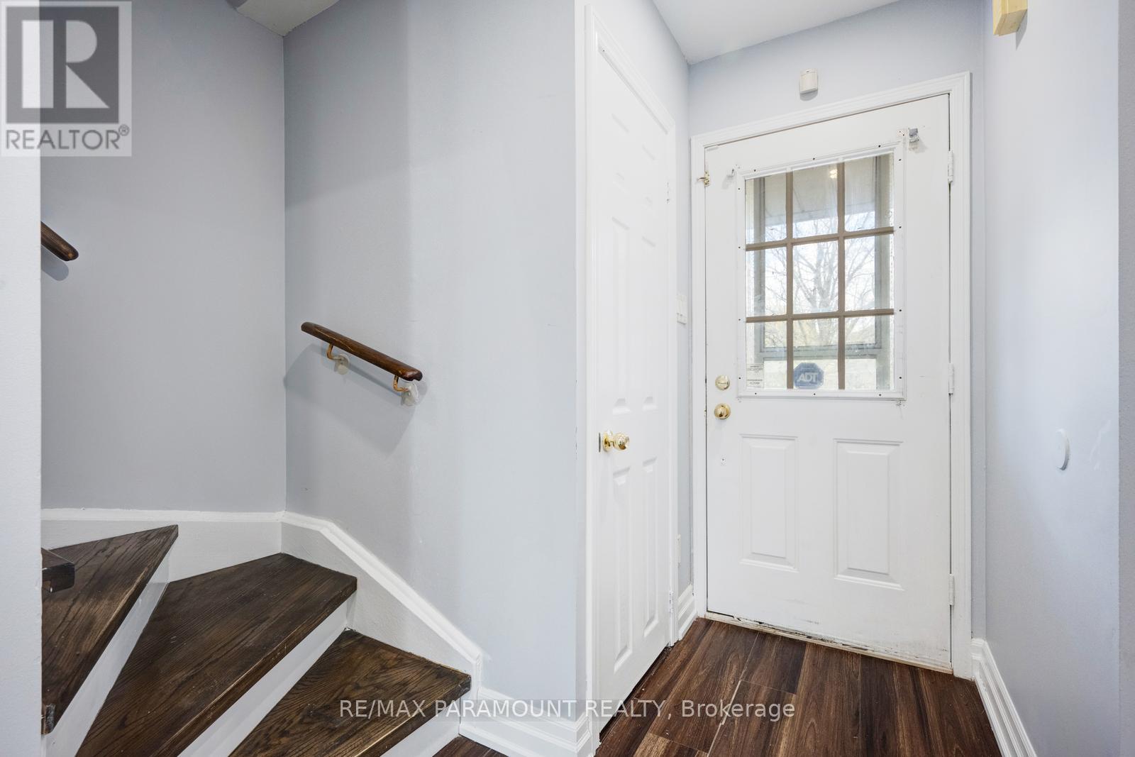 Property at 150 TIMBERLANE DRIVE image 4