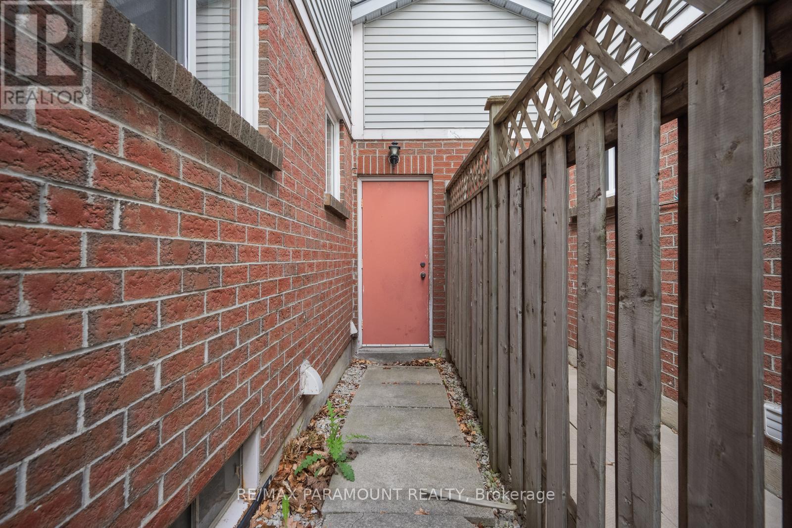 150 Timberlane Drive, Brampton, Ontario  L6Y 4V7 - Photo 45 - W12281023