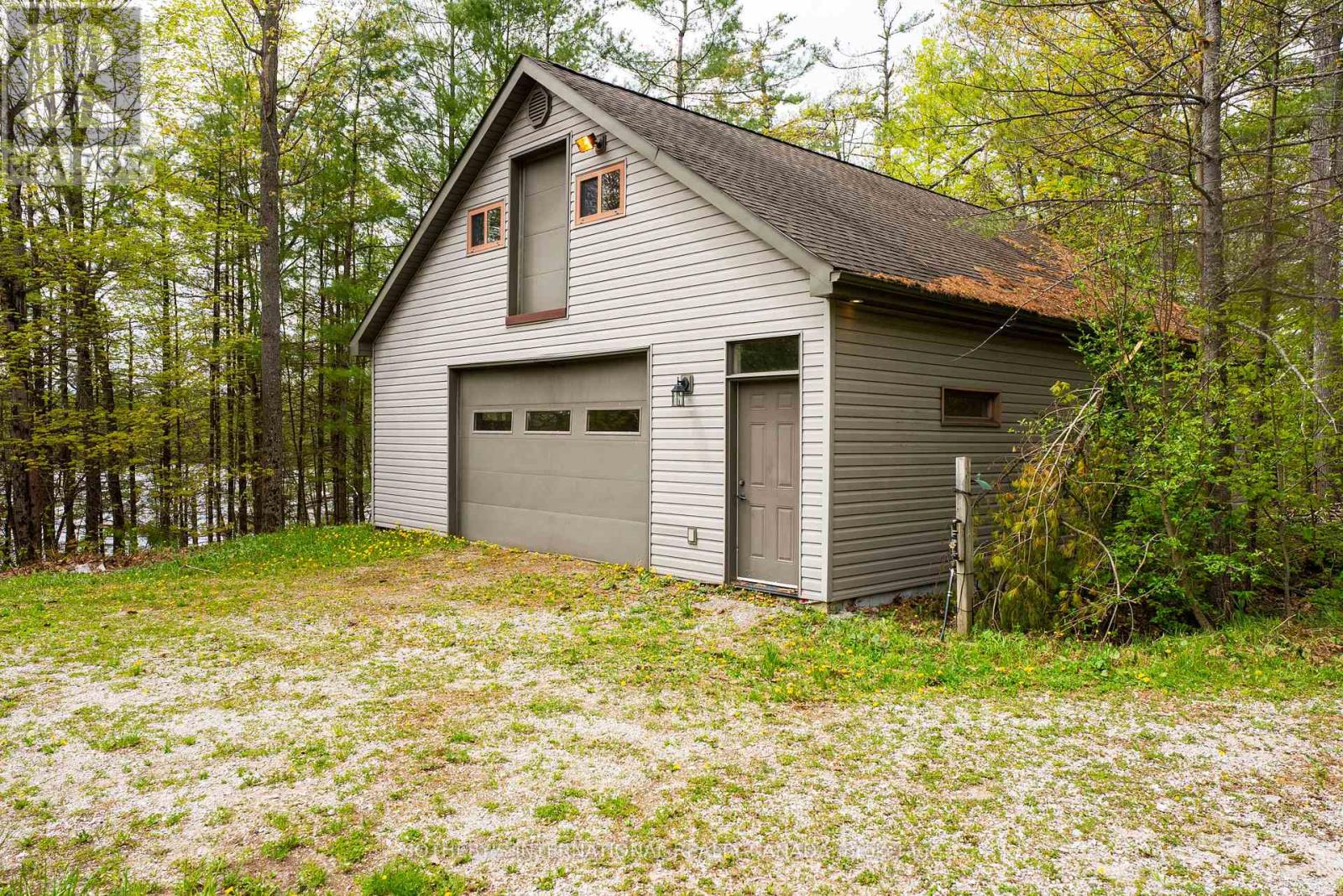 1074 Cooks Road, Gravenhurst (Ryde), Ontario  P1P 1R3 - Photo 23 - X12281026