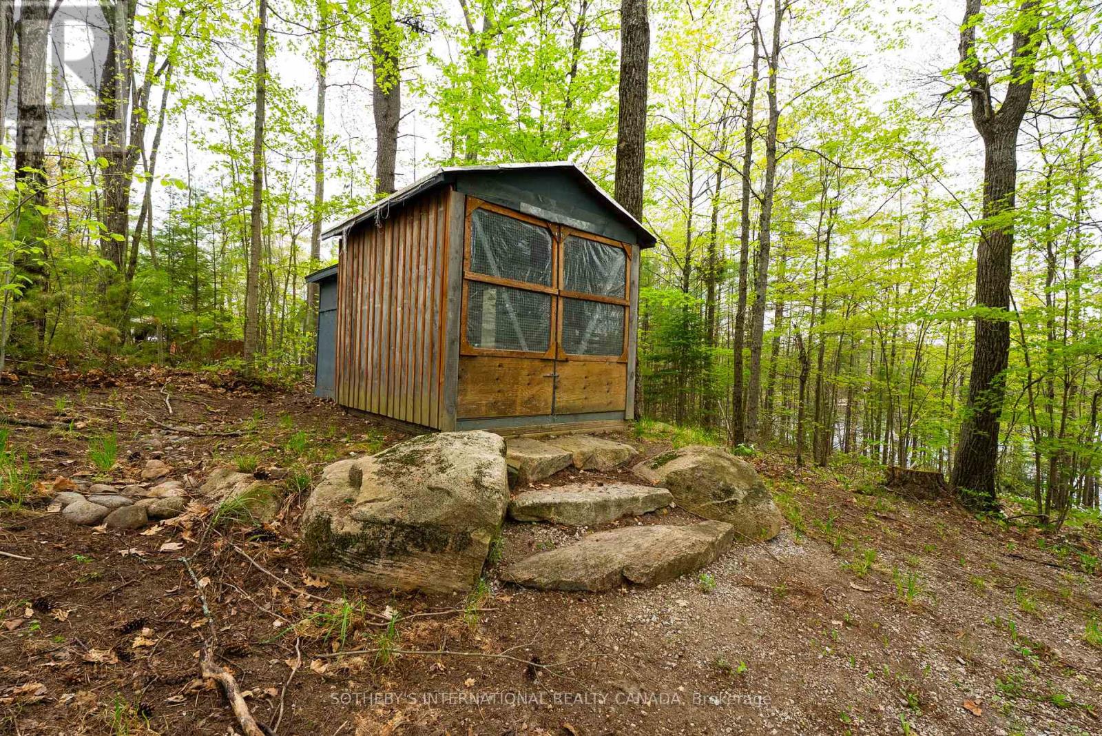 1074 Cooks Road, Gravenhurst (Ryde), Ontario  P1P 1R3 - Photo 31 - X12281026