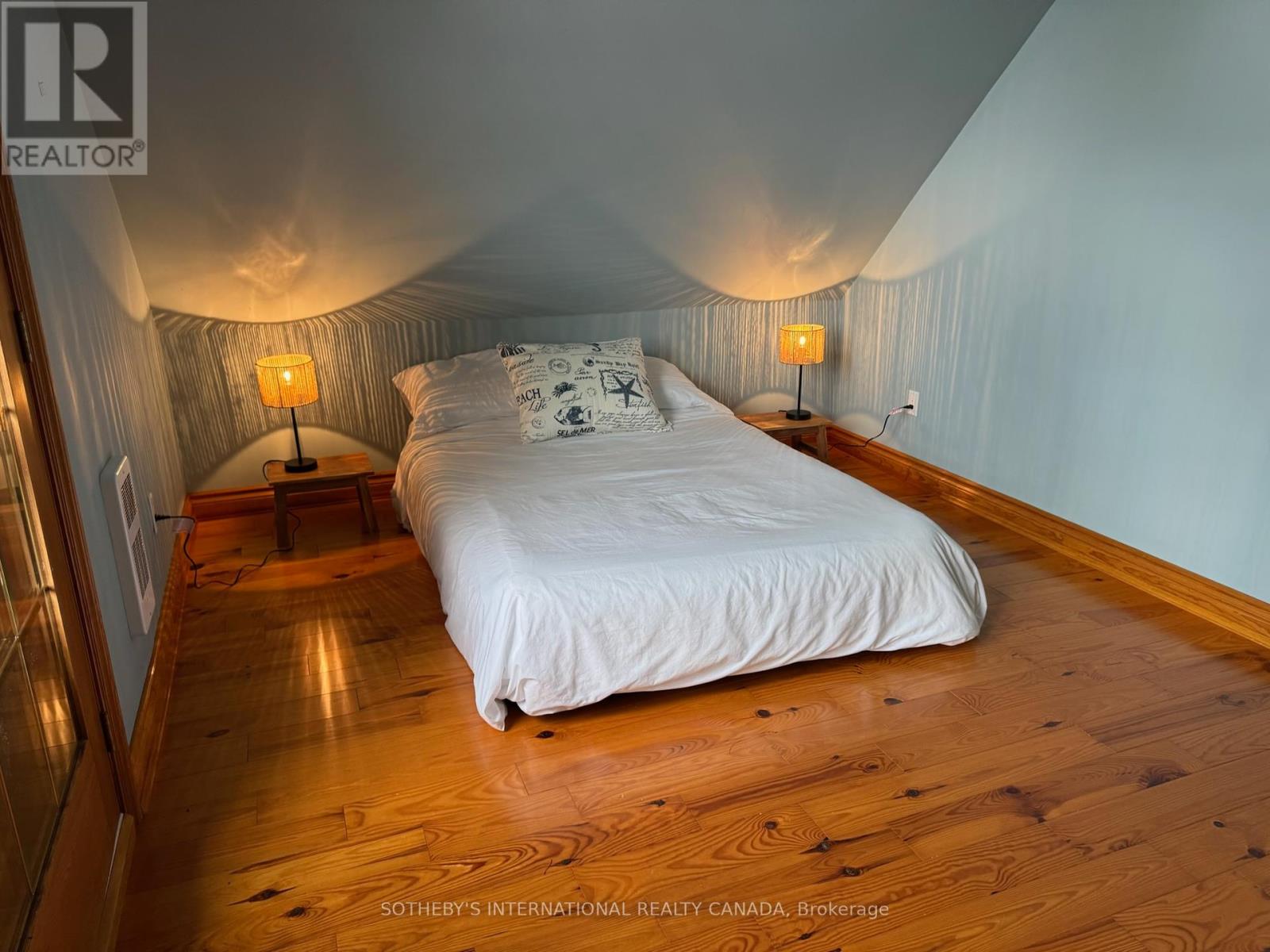 1074 Cooks Road, Gravenhurst (Ryde), Ontario  P1P 1R3 - Photo 46 - X12281026