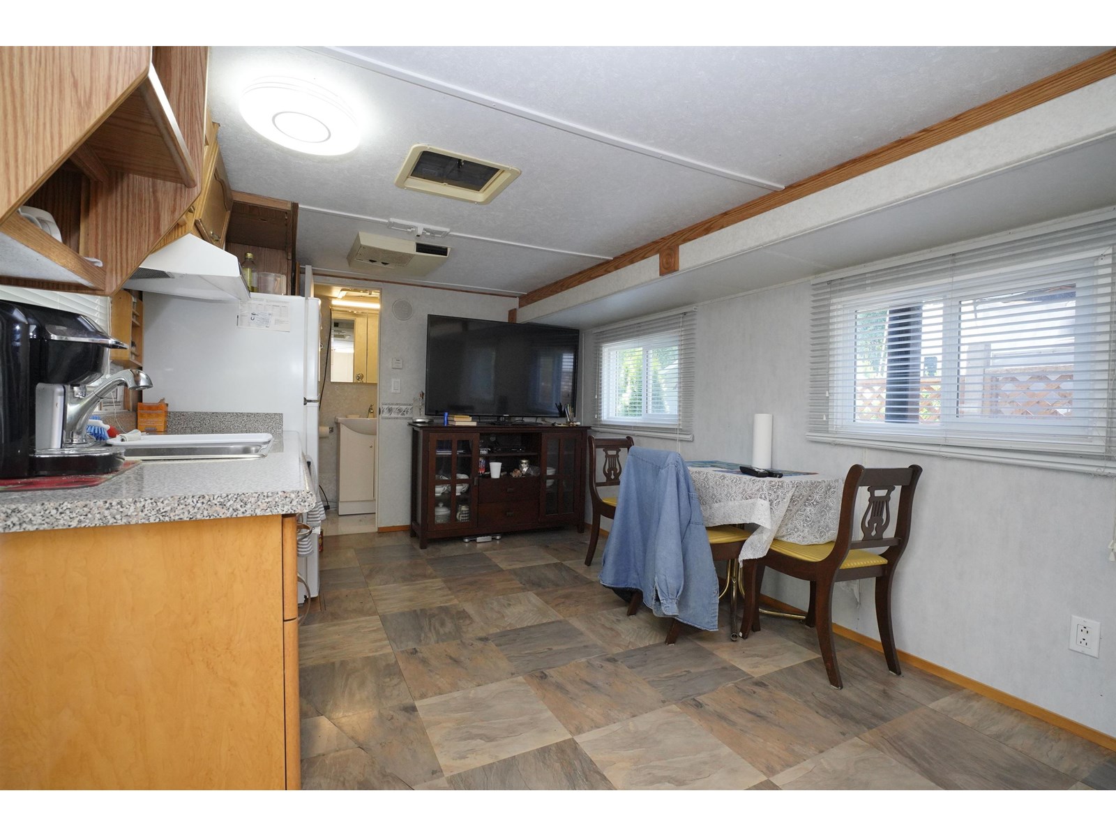 42 30860 Trans Canada Highway, Yale 