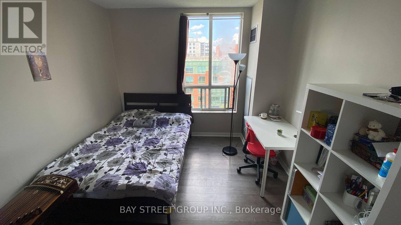 902 - 284 Bloor Street W, Toronto, Ontario  M5S 3B8 - Photo 7 - C12281058