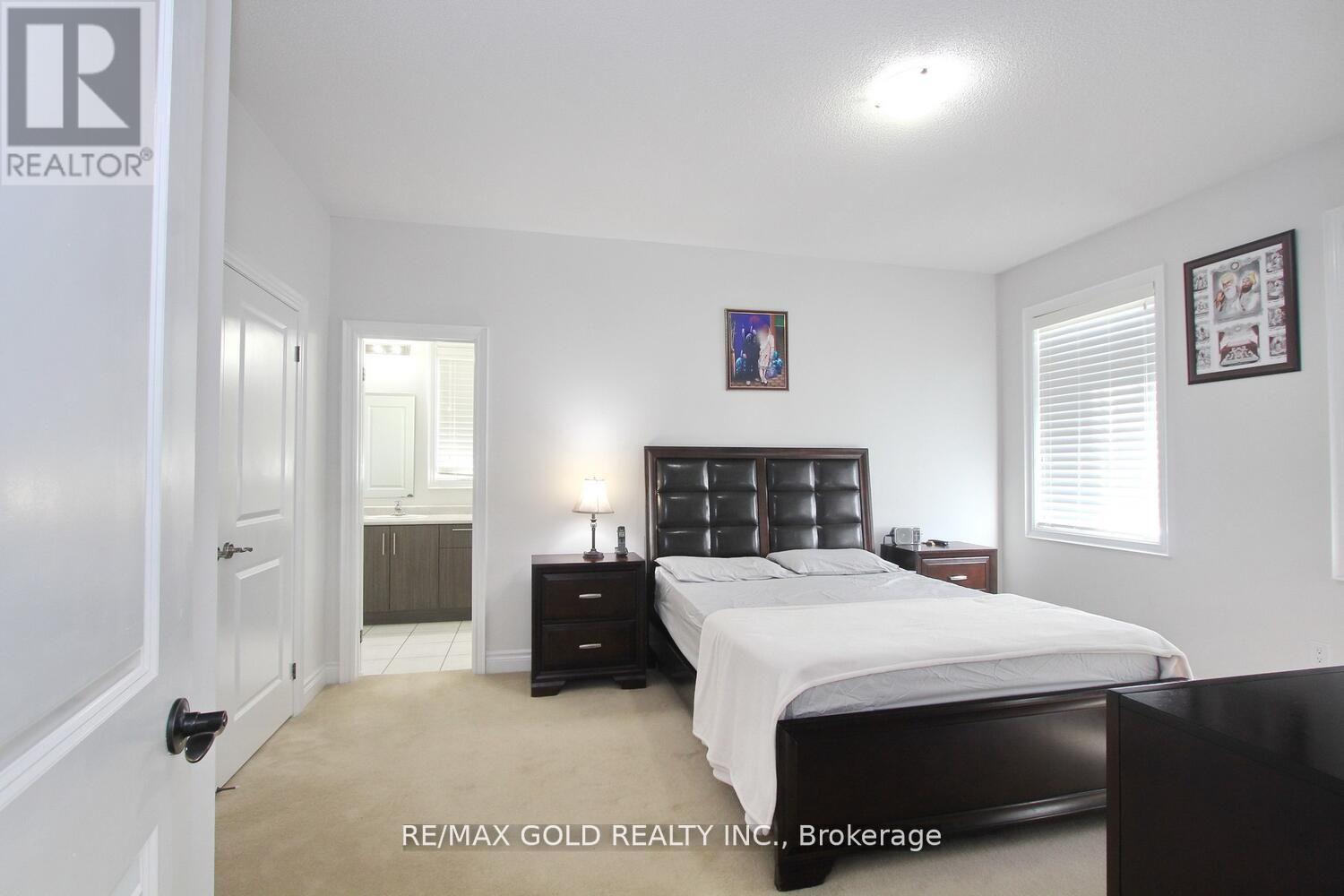14 Ladbrook Crescent, Brampton (Credit Valley), Ontario  L6X 5H6 - Photo 25 - W12281047