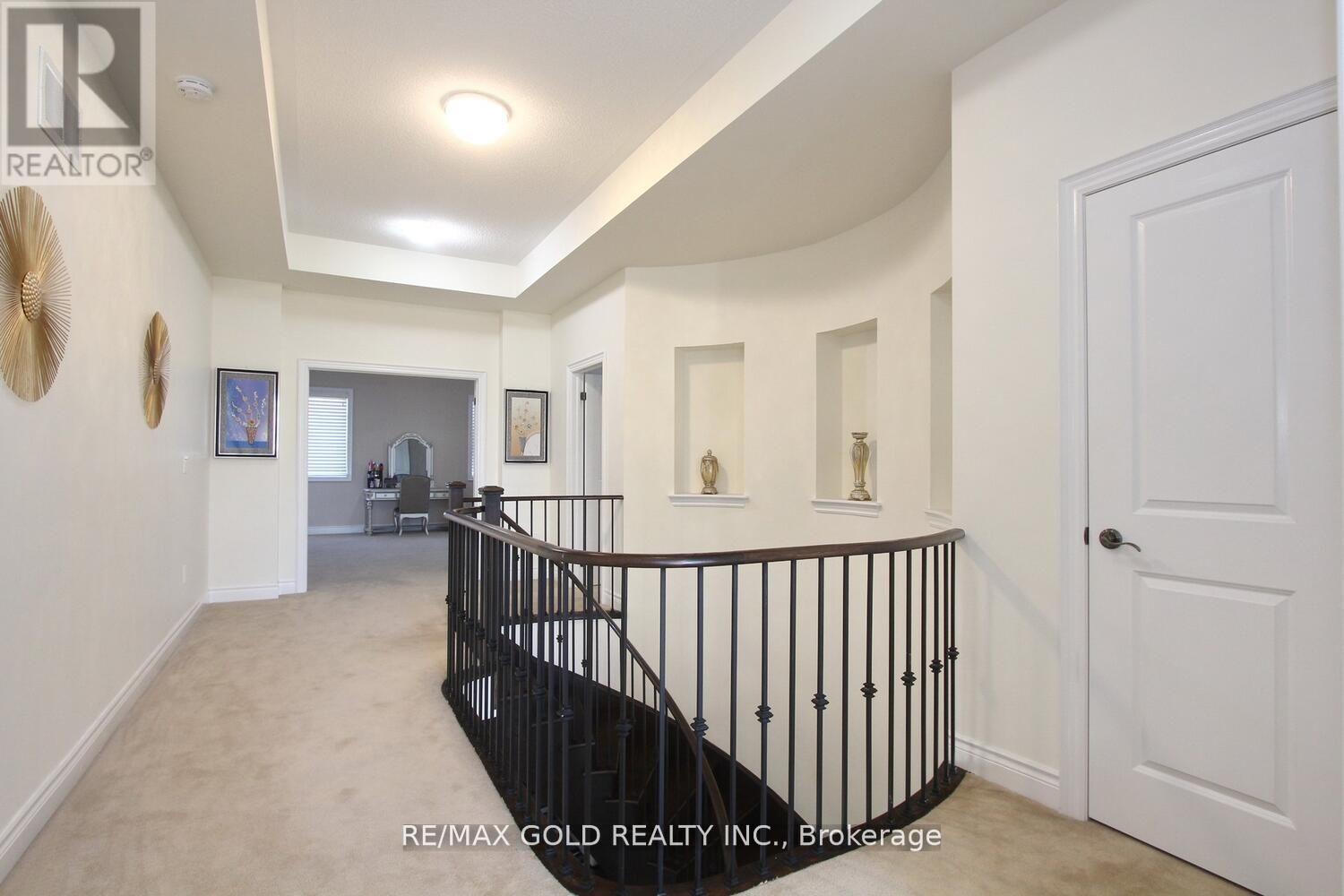 14 Ladbrook Crescent, Brampton (Credit Valley), Ontario  L6X 5H6 - Photo 32 - W12281047