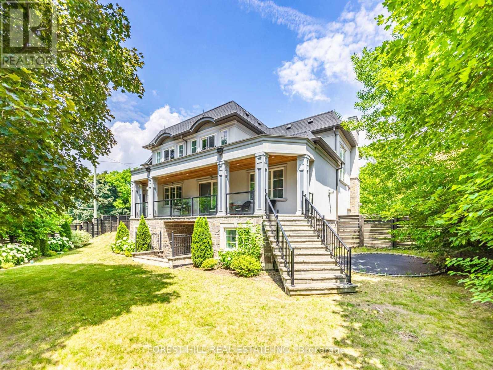 302 Pinehurst Drive W, Oakville, Ontario  L6J 4X3 - Photo 43 - W12274424