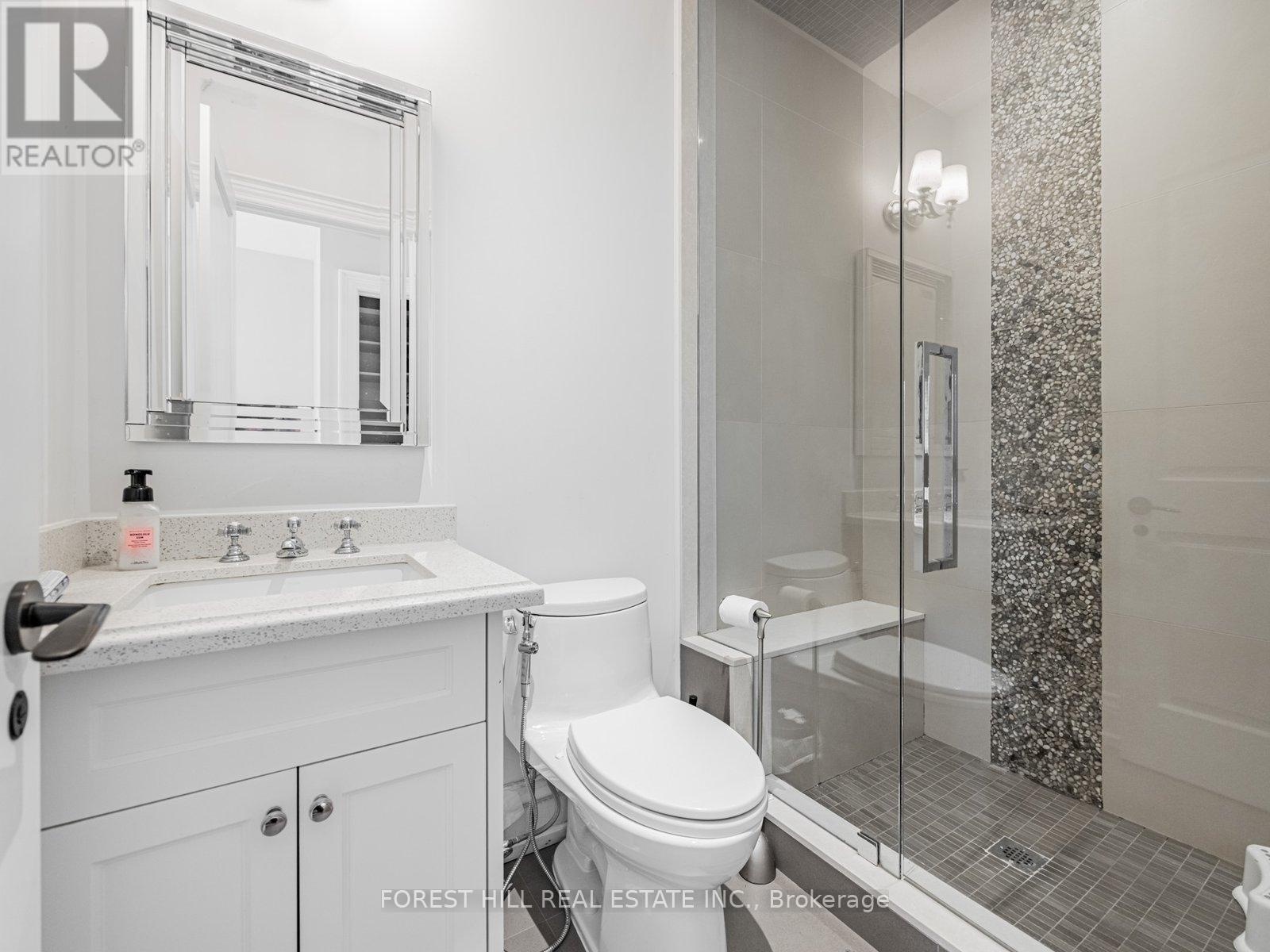 302 Pinehurst Drive W, Oakville, Ontario  L6J 4X3 - Photo 28 - W12274424