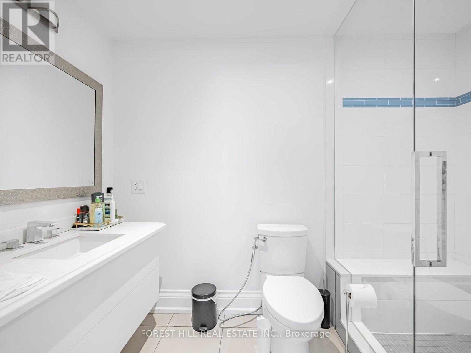 302 Pinehurst Drive W, Oakville, Ontario  L6J 4X3 - Photo 40 - W12274424
