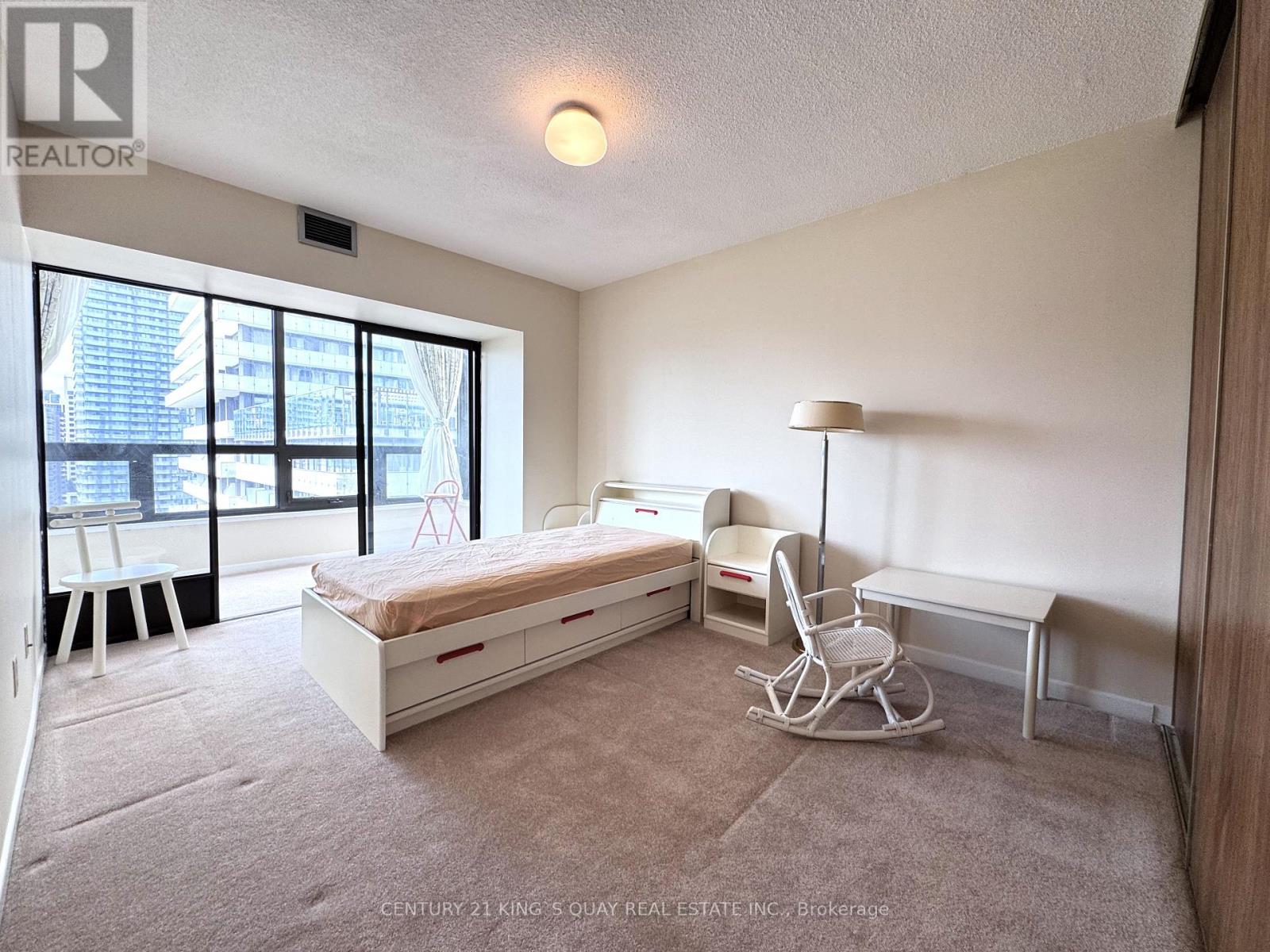 1801 - 62 Wellesley Street W, Toronto (Bay Street Corridor), Ontario  M5S 2X3 - Photo 28 - C12250832