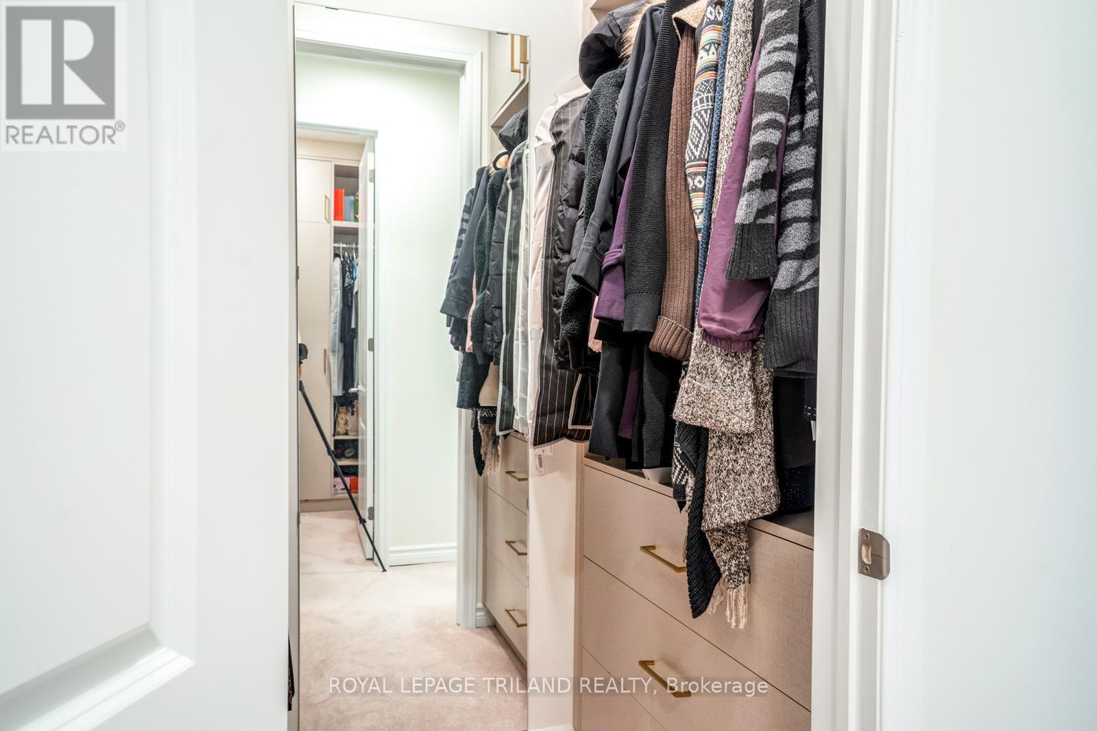 63 Ten Pines Road, Vaughan (Kleinburg), Ontario  L4H 5B4 - Photo 30 - N12281174