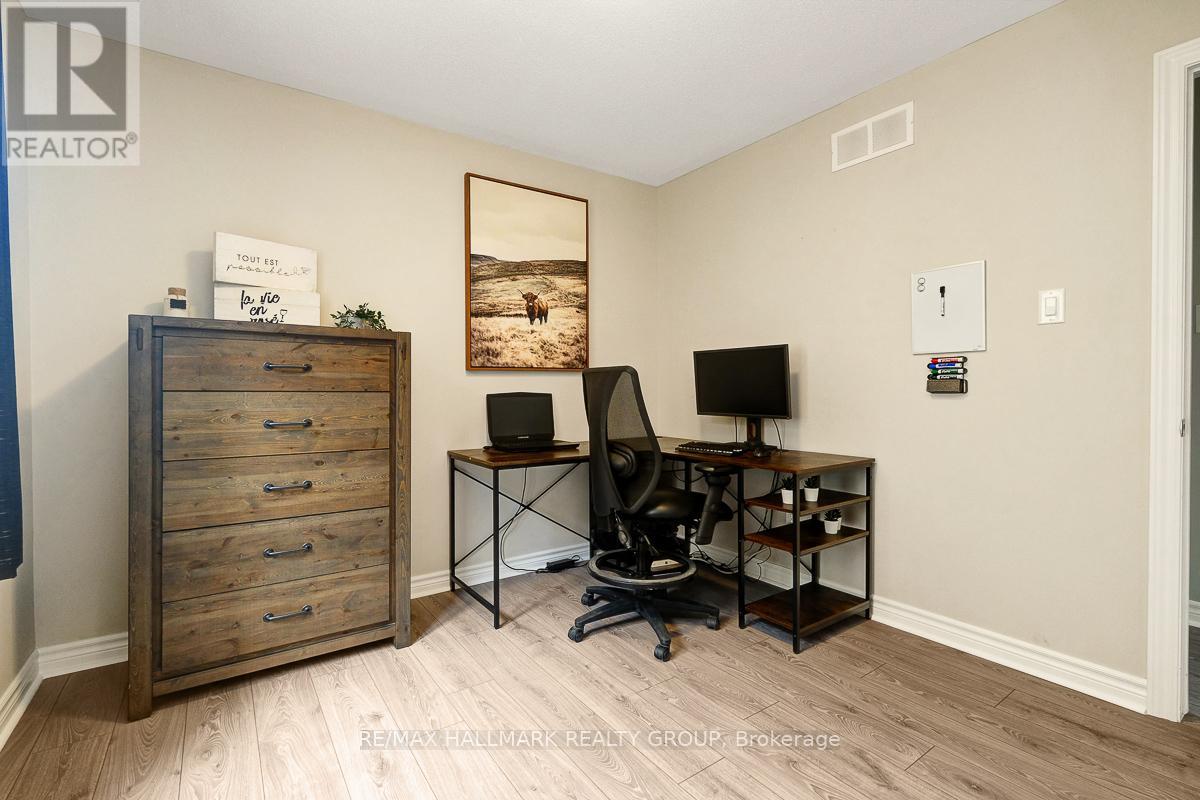 78 Russet Terrace, Ottawa, Ontario  K2J 6E8 - Photo 40 - X12281171