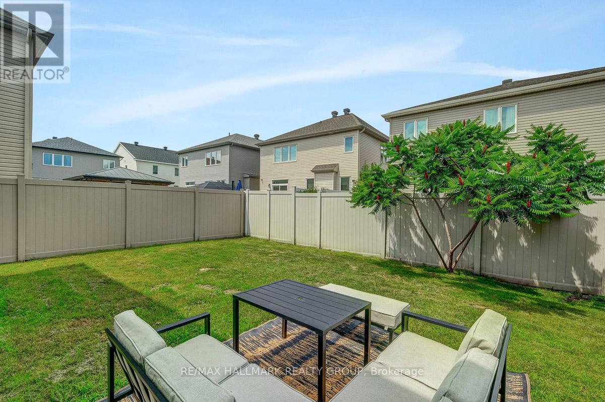 78 Russet Terrace, Ottawa, Ontario  K2J 6E8 - Photo 49 - X12281171