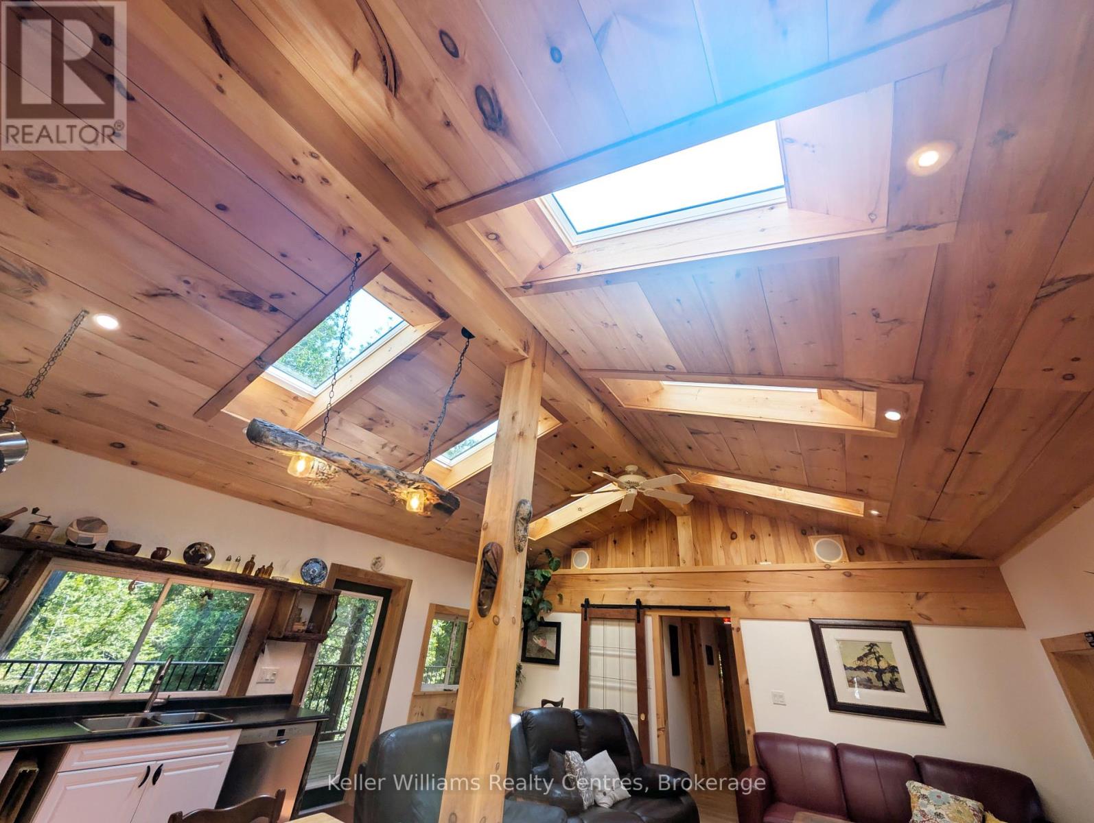 292 Whiskey Harbour Road, Northern Bruce Peninsula, Ontario  N0H 2T0 - Photo 28 - X12271482