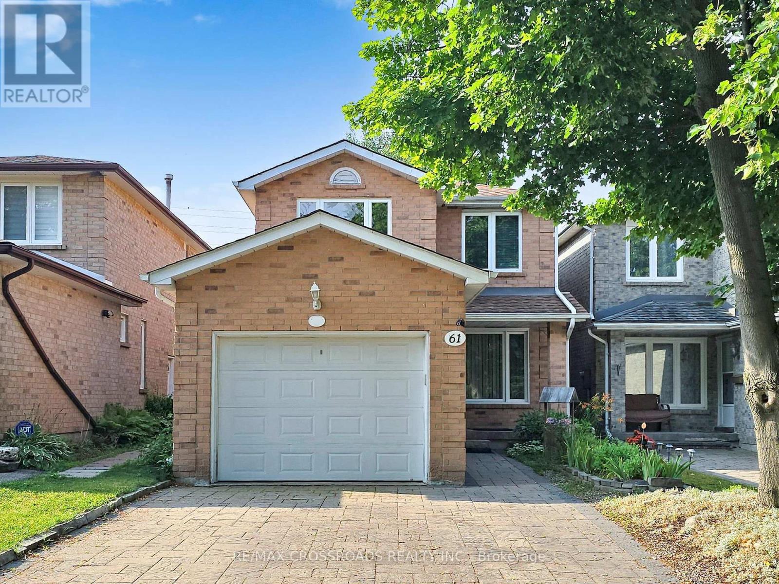 Property at 61 HAMILTON HALL DRIVE image 2