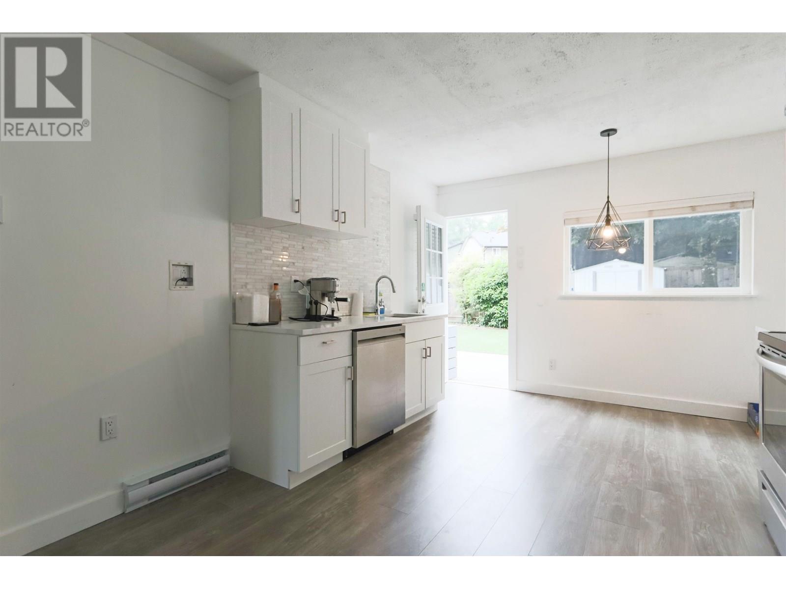 1890 Bow Drive, Coquitlam, British Columbia  V3E 1P6 - Photo 19 - R3018052
