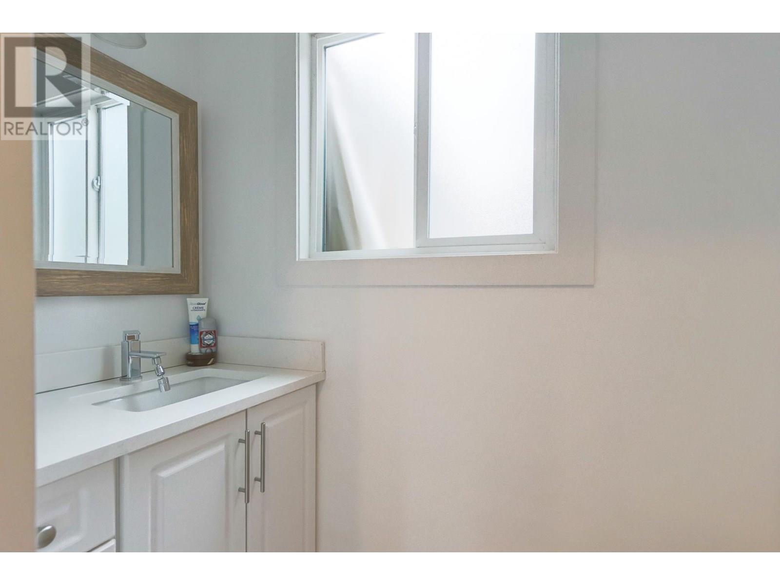 1890 Bow Drive, Coquitlam, British Columbia  V3E 1P6 - Photo 22 - R3018052