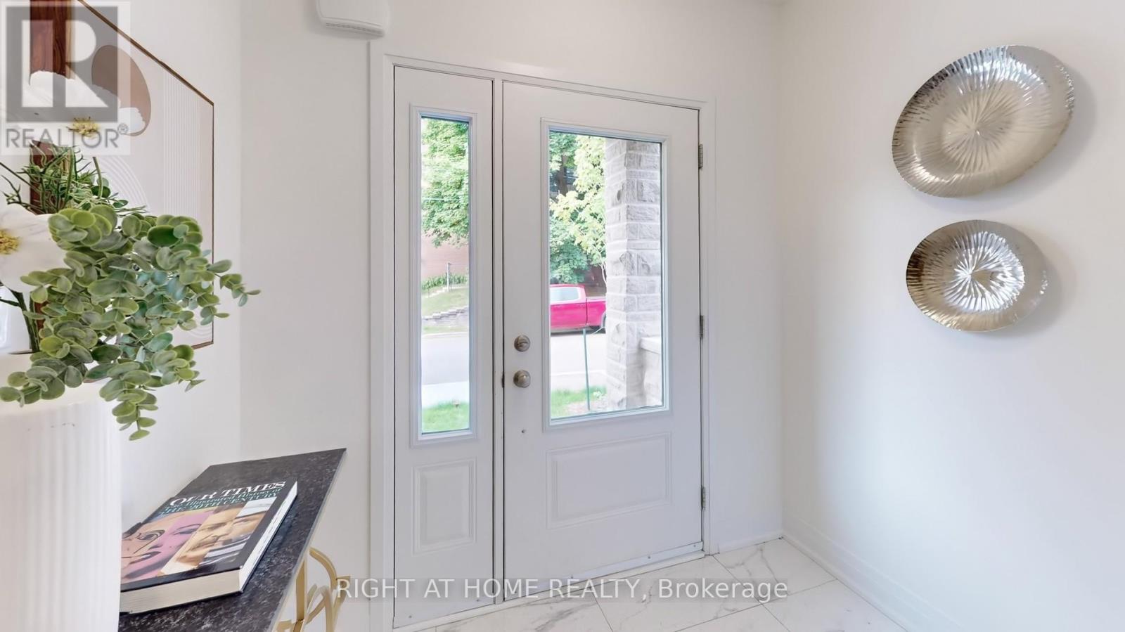 Property at 197 WYNDHAM STREET image 5